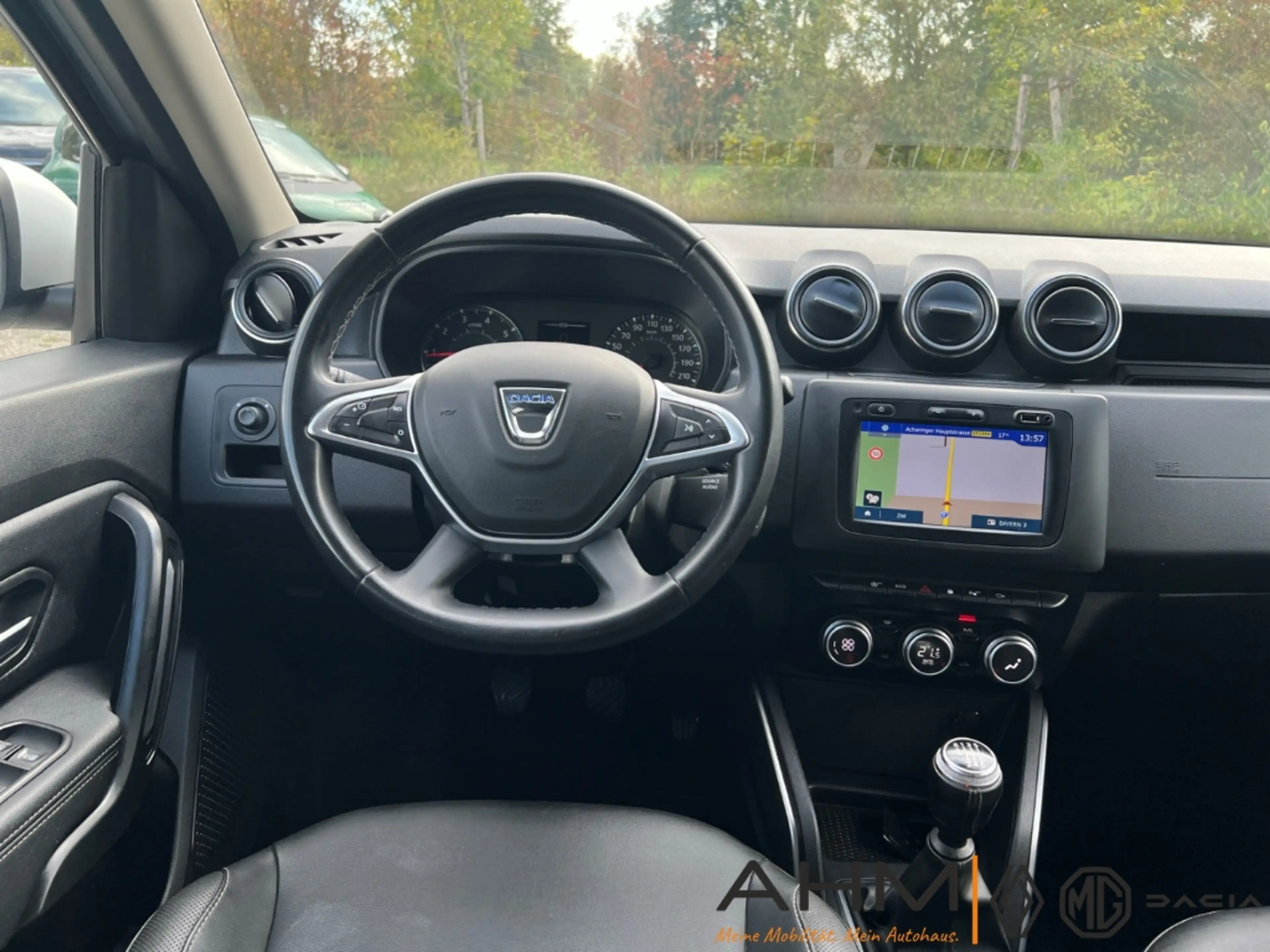 Dacia Duster II Adventure 1.3 TCe LEDER KAMERA KLIMAAUTOMATIK — photo 15