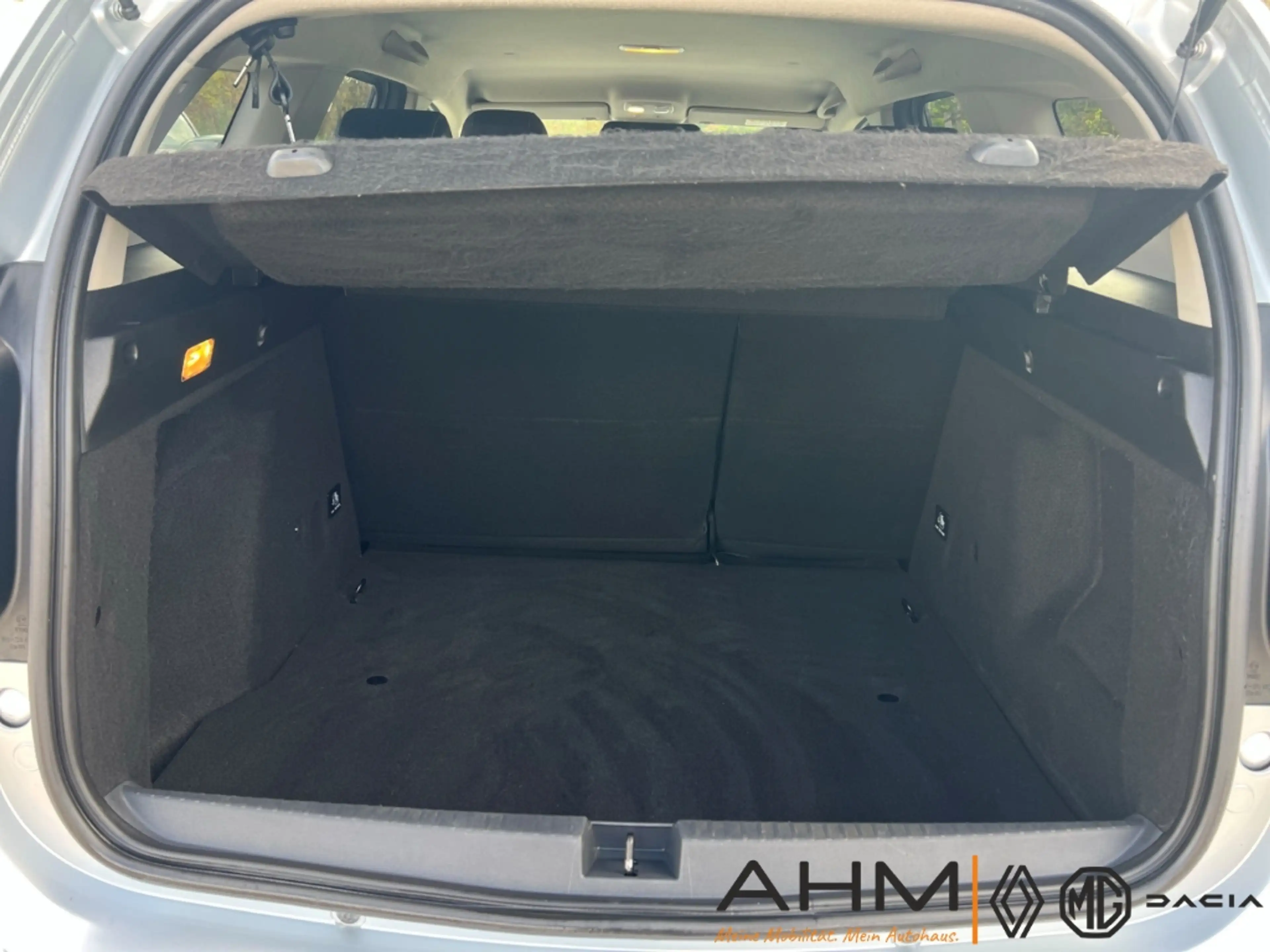 Dacia Duster II Adventure 1.3 TCe LEDER KAMERA KLIMAAUTOMATIK — photo 9