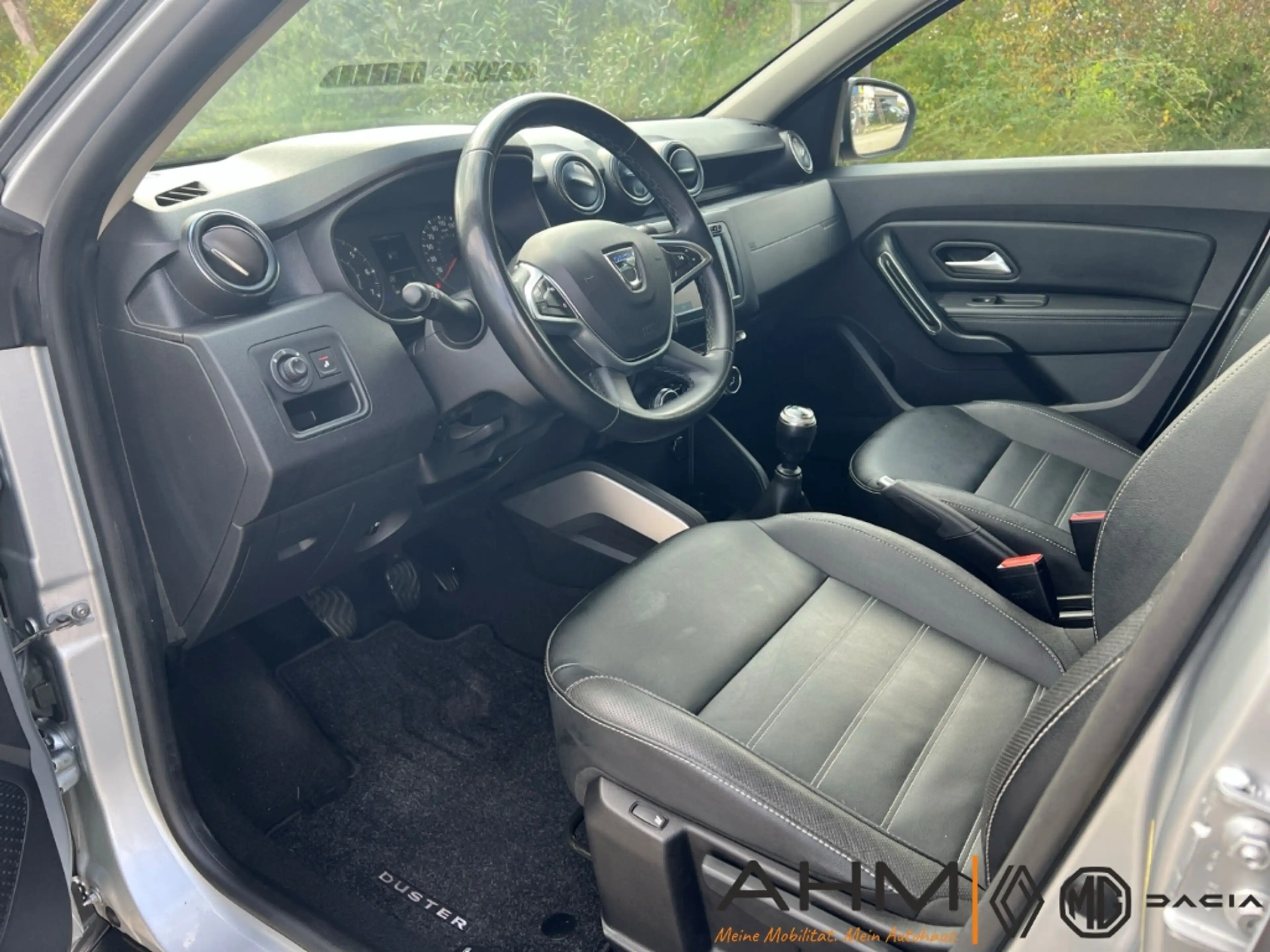 Dacia Duster II Adventure 1.3 TCe LEDER KAMERA KLIMAAUTOMATIK — photo 10
