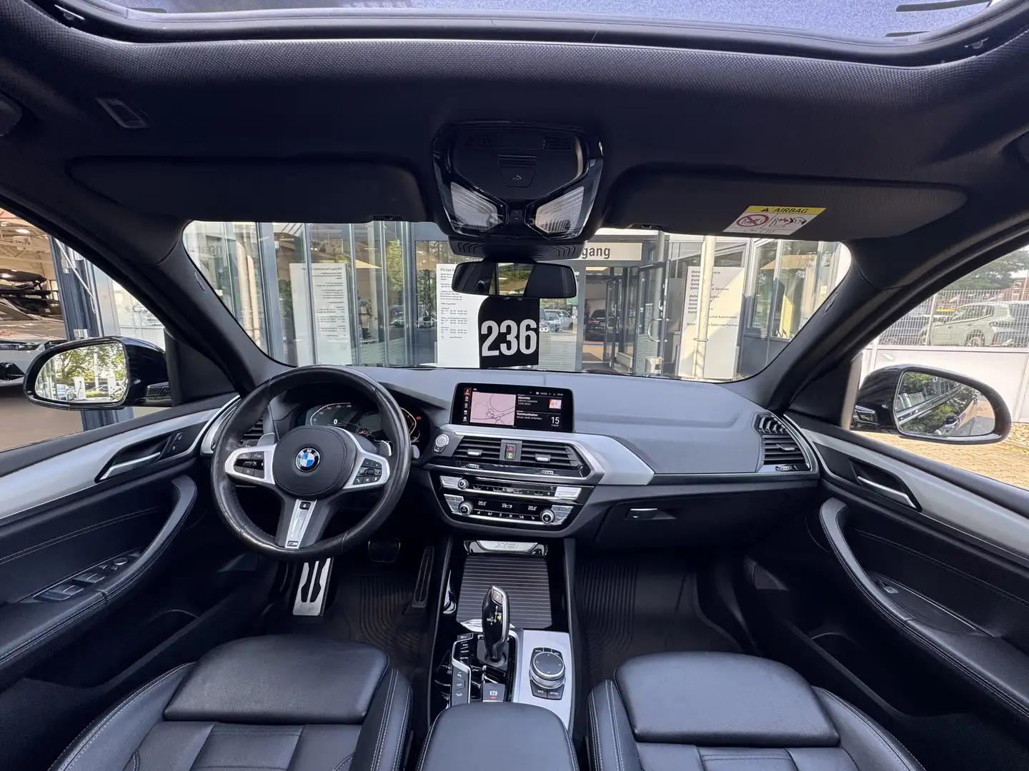 BMW X3 xDrive20i M Sport 360° PANO LED Ambiente HuD Schwarz - 2