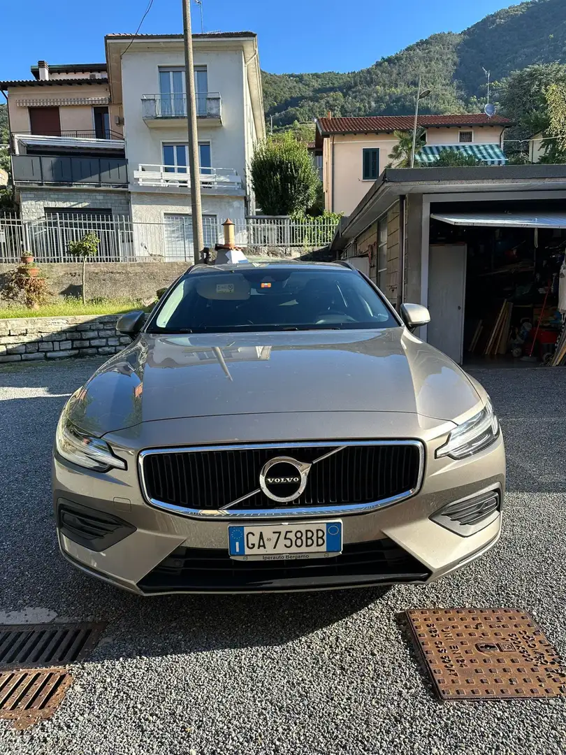 Volvo V60 2.0 d3 Inscription awd geartronic my20 - 1