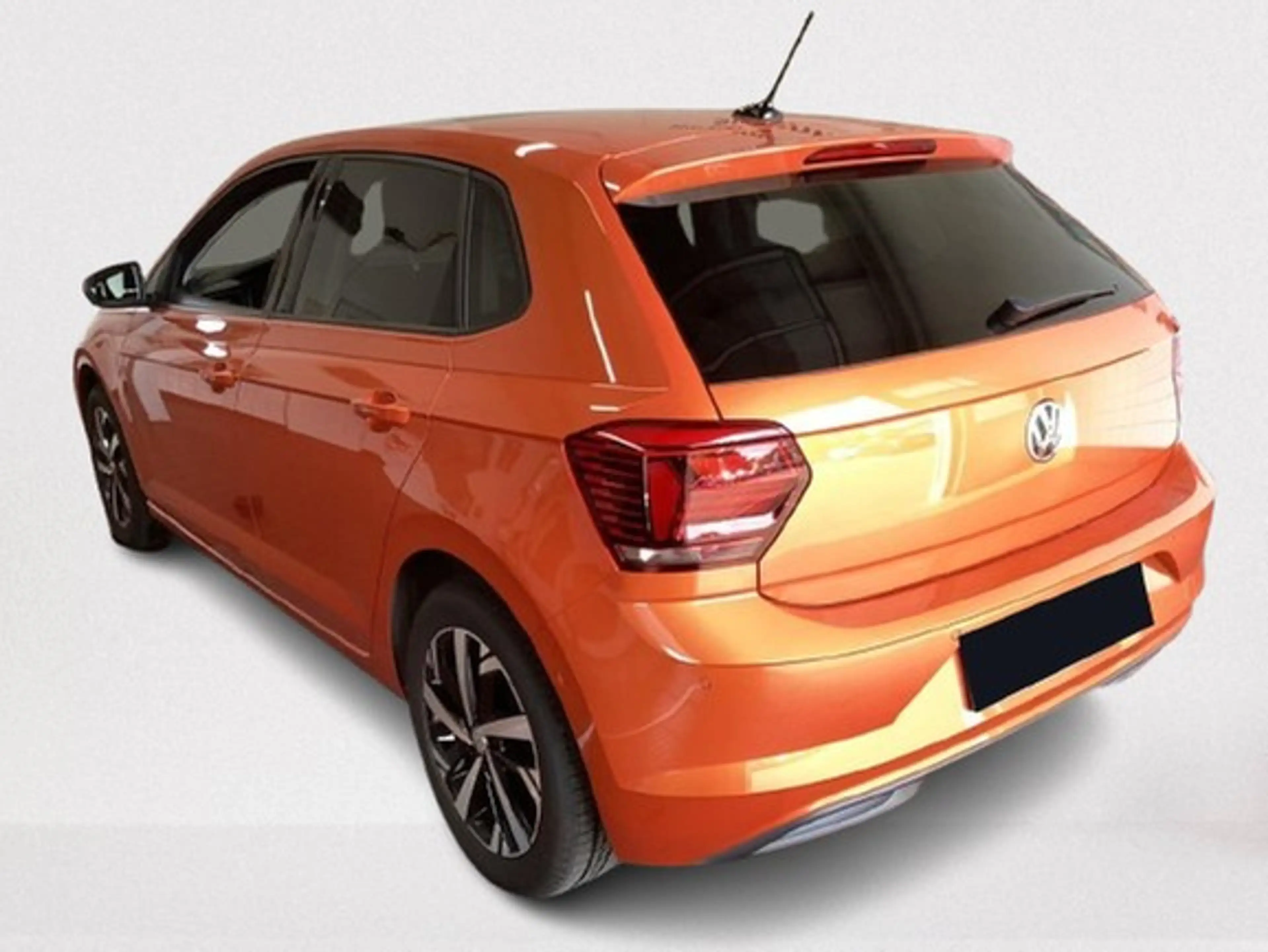 Volkswagen Polo 1.0 TSI HIGHLINE PANORAMA NAVI LED REARVIEW PAR... — photo 2