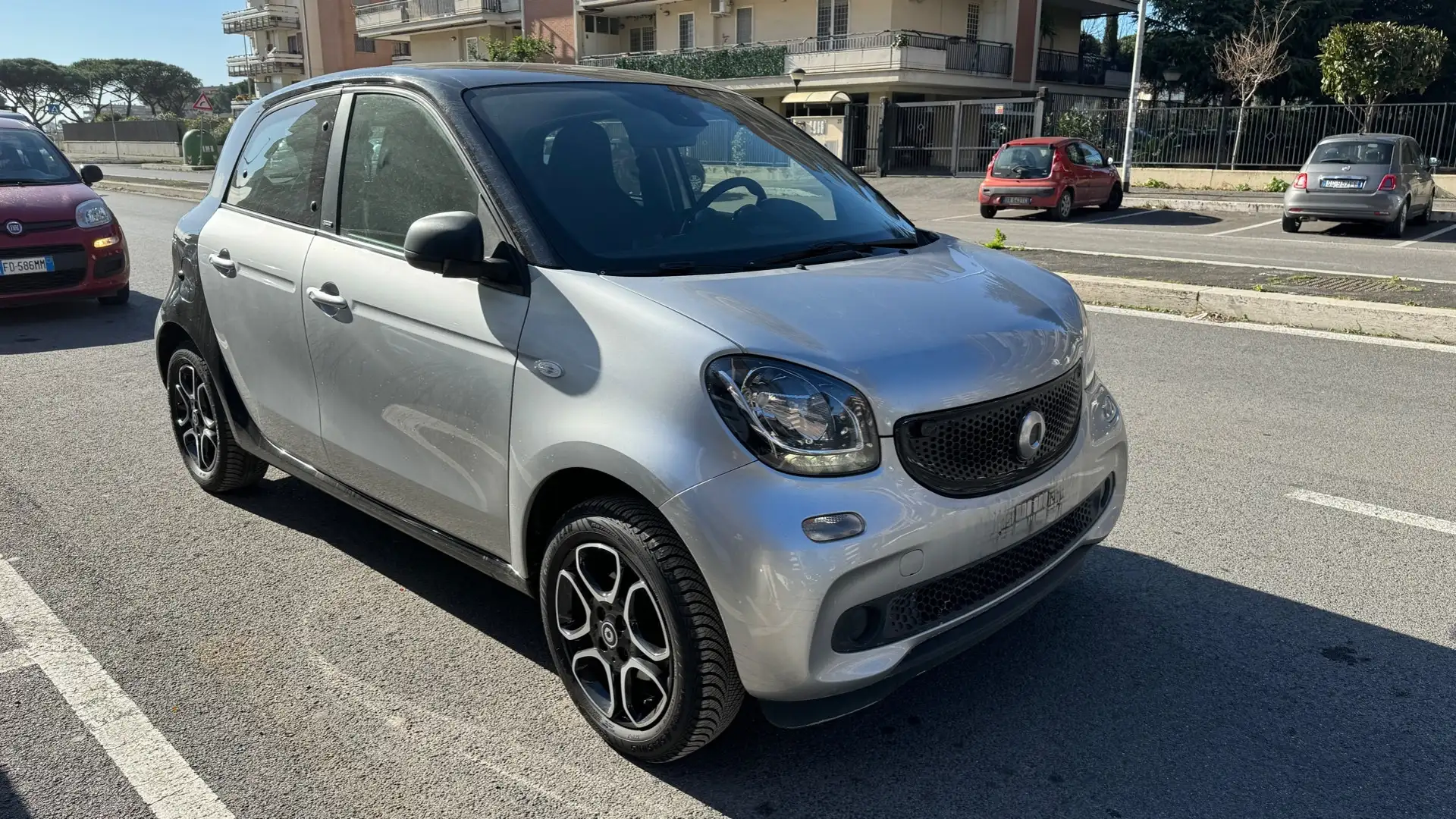smart forFour 70 1.0 Passion Silber - 2