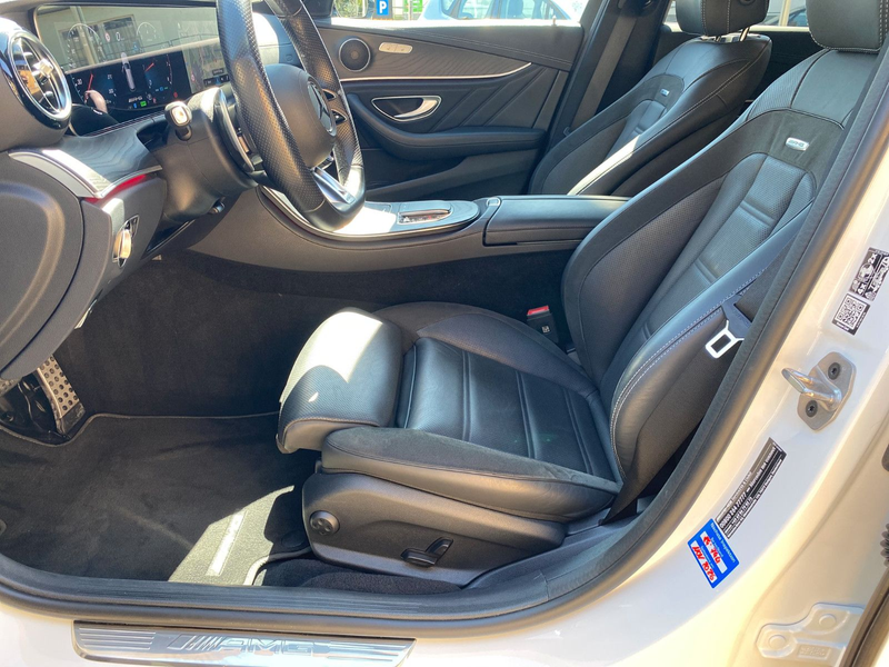 Mercedes-Benz E 53 AMG 4Matic+ Distronic+ Pano 360° AHK LED — photo 13