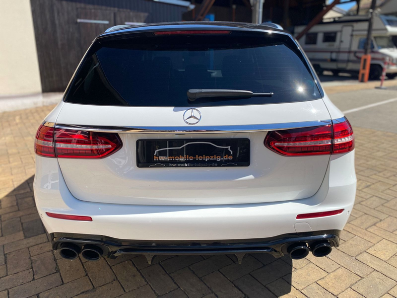 Mercedes-Benz E 53 AMG 4Matic+ Distronic+ Pano 360° AHK LED — photo 6