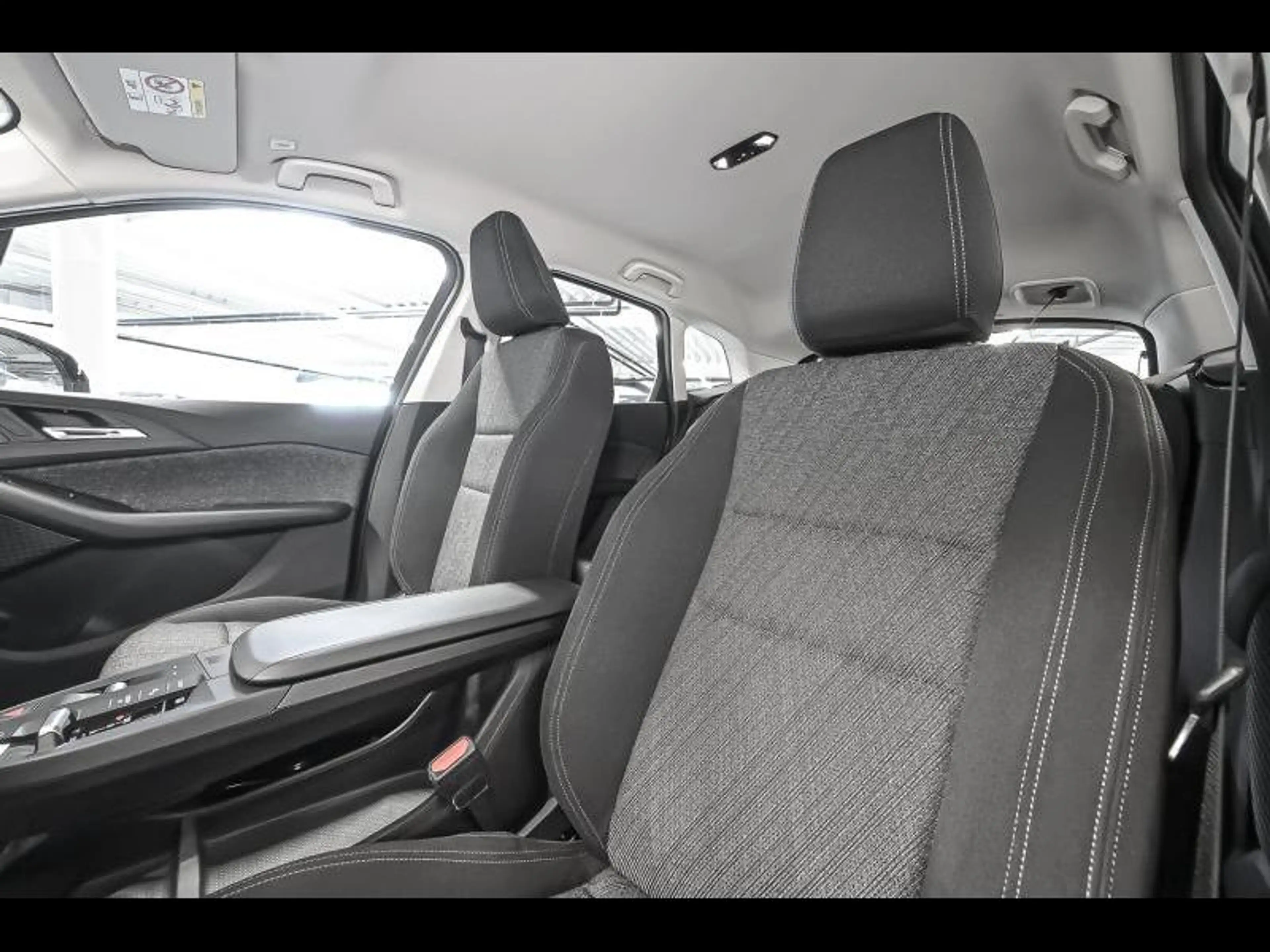 BMW 225 e xDrive - CAM|CARPLAY|DASS — photo 14