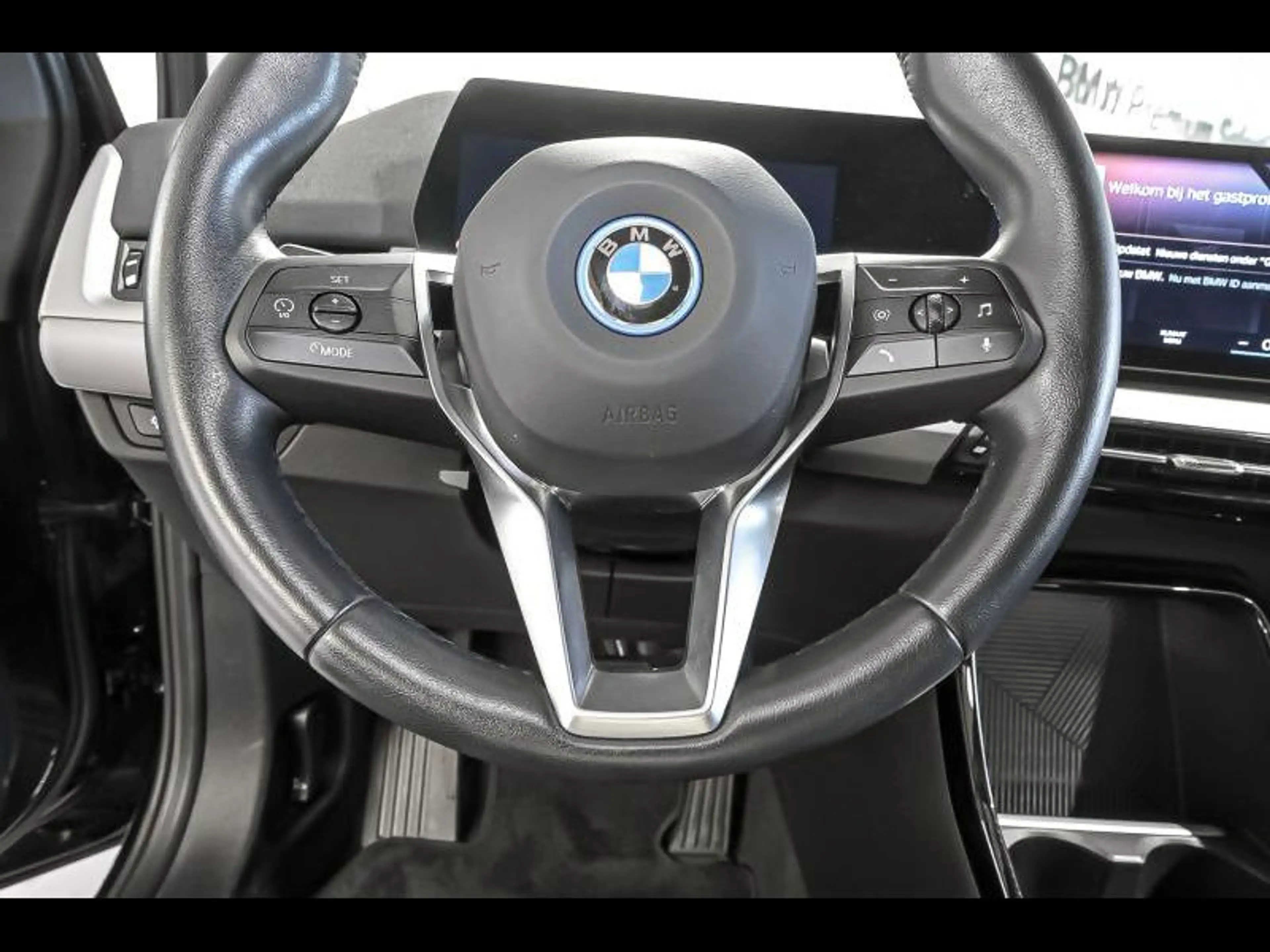BMW 225 e xDrive - CAM|CARPLAY|DASS — photo 7