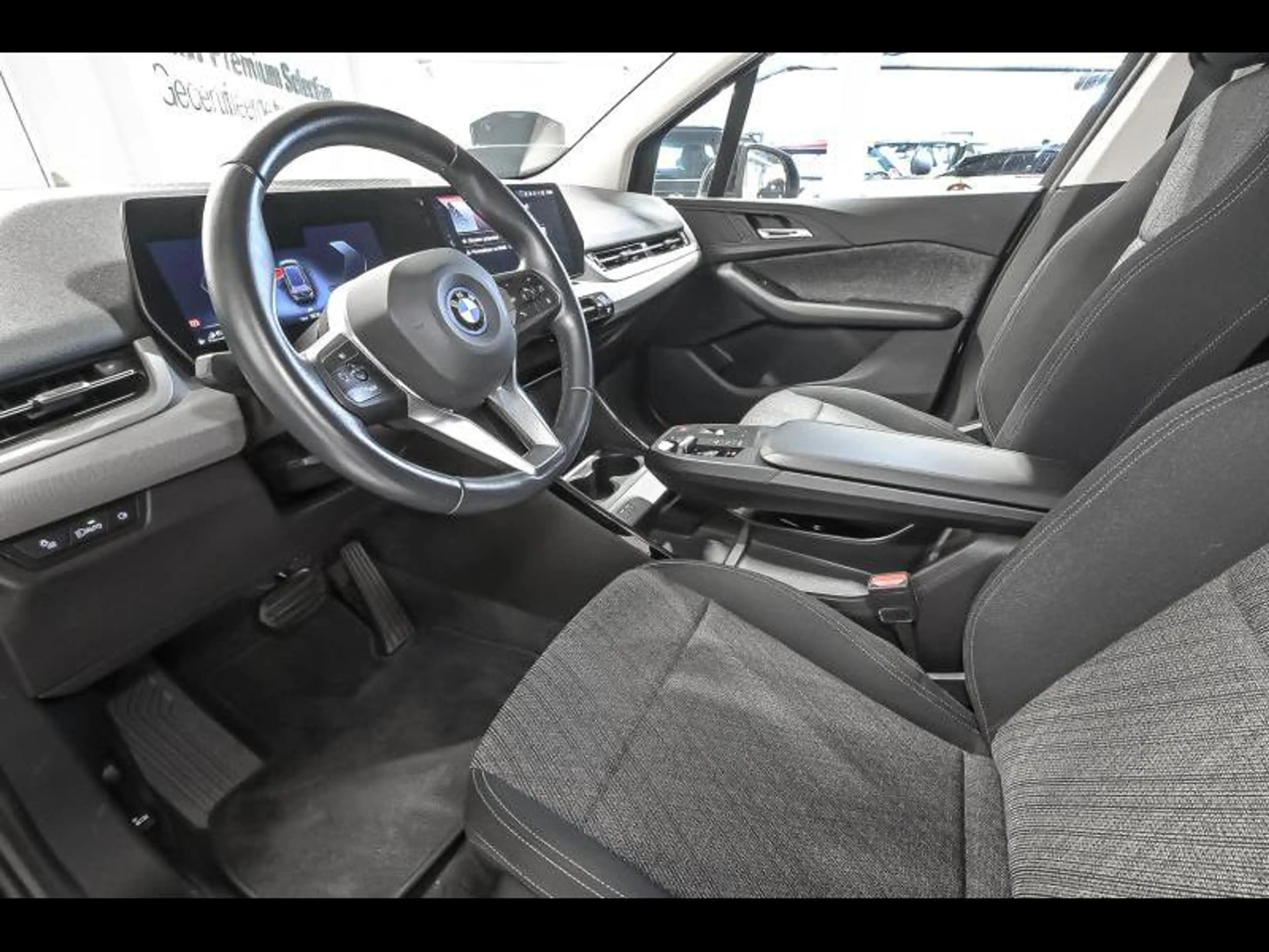 BMW 225 e xDrive - CAM|CARPLAY|DASS — photo 5