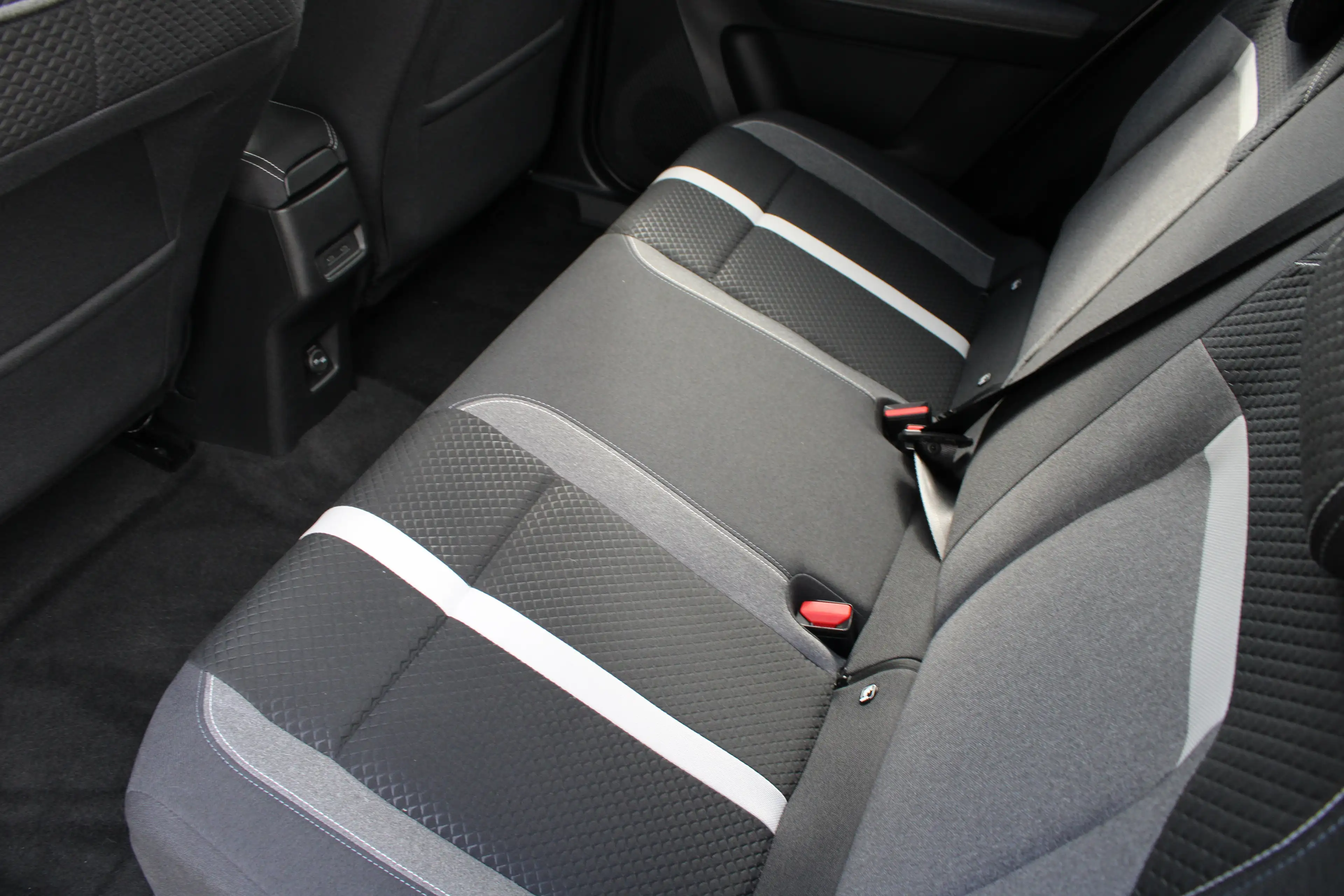 Opel Frontera Electric GS 44 kWh | Fase 3 laden | Stoelverwarmin — photo 11