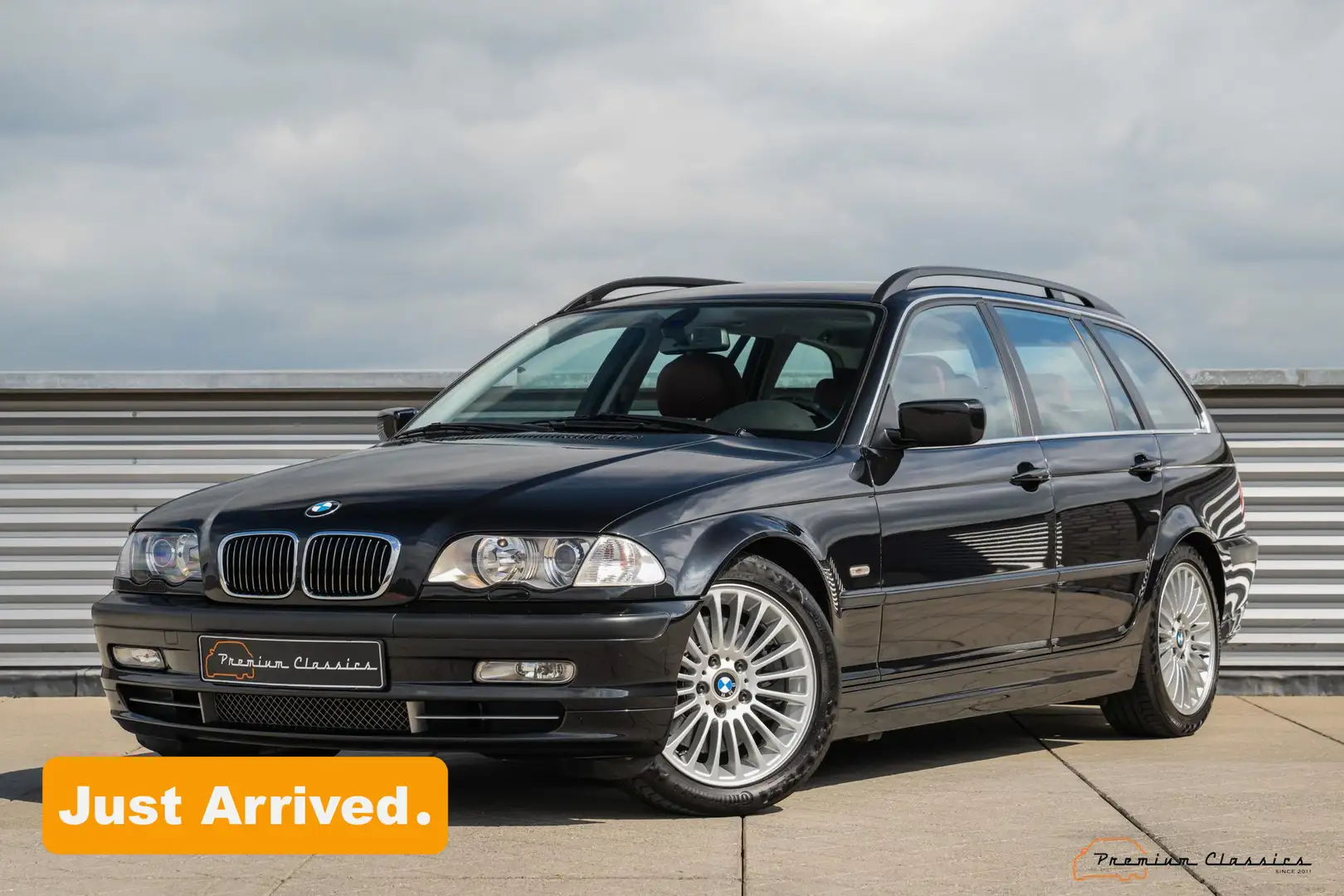 BMW 330 3-serie Touring 330i Executive E46 | 144.000KM | S Noir - 1