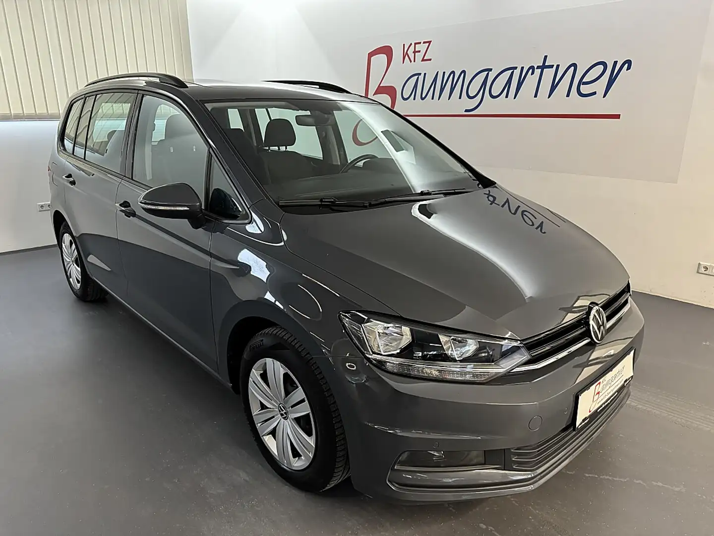 Volkswagen Touran 1,5TSI ACT *NAVI*ACC*PANO*PDC vo/hi*APP Connect* Grau - 1