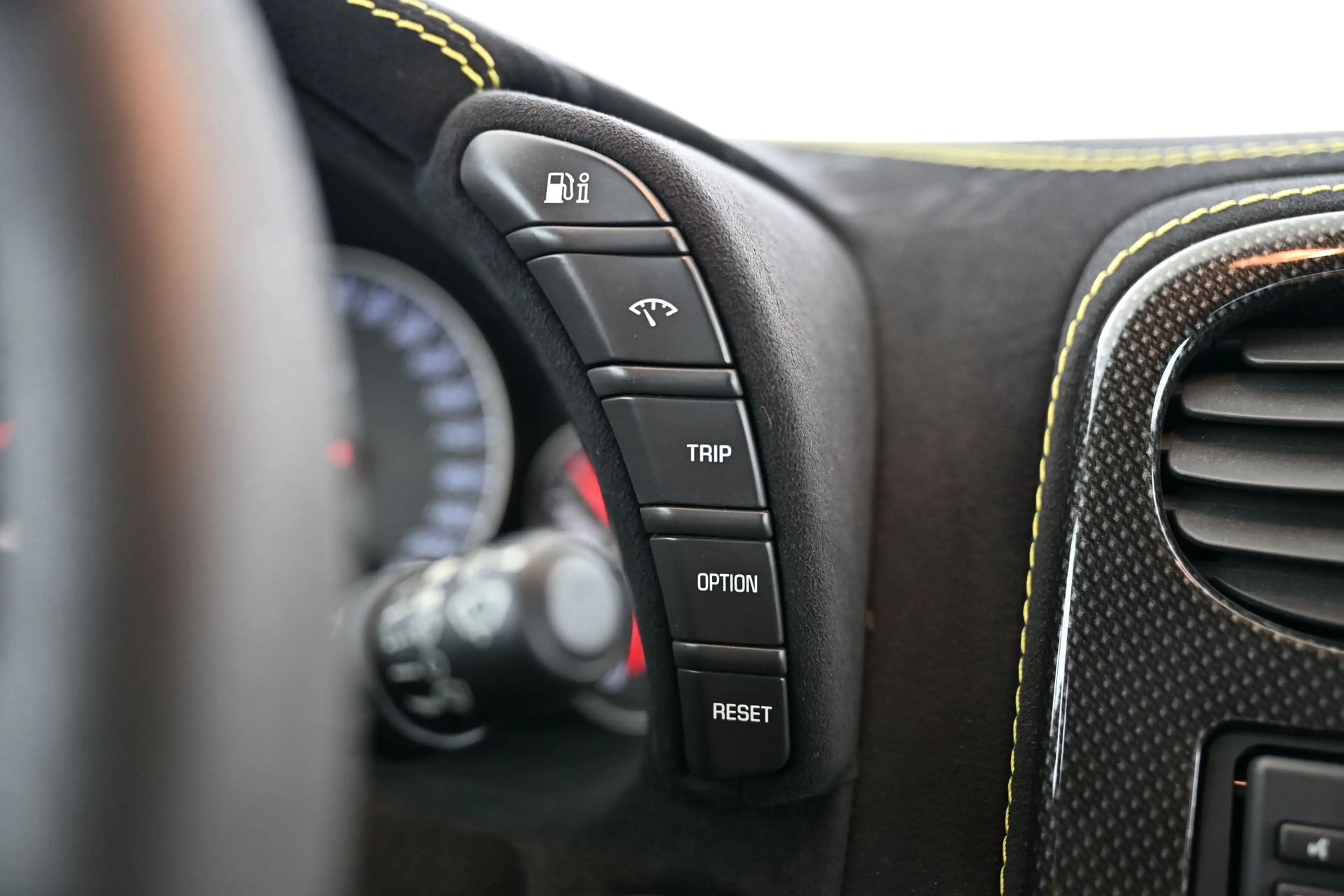 Corvette ZR1 EXP € 119.480,- — photo 29
