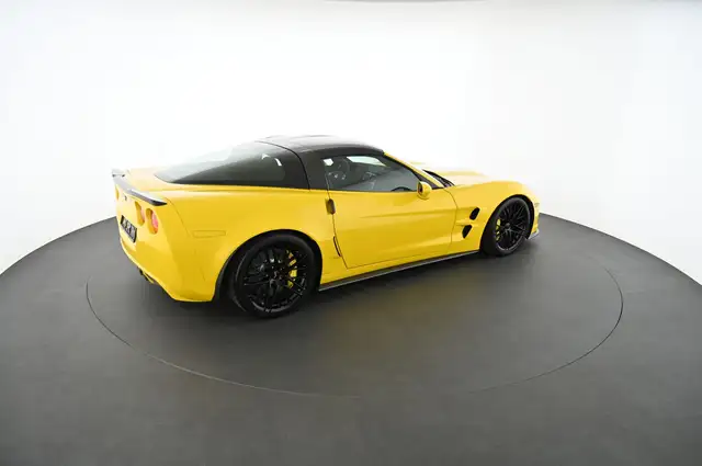 Corvette ZR1 view 4