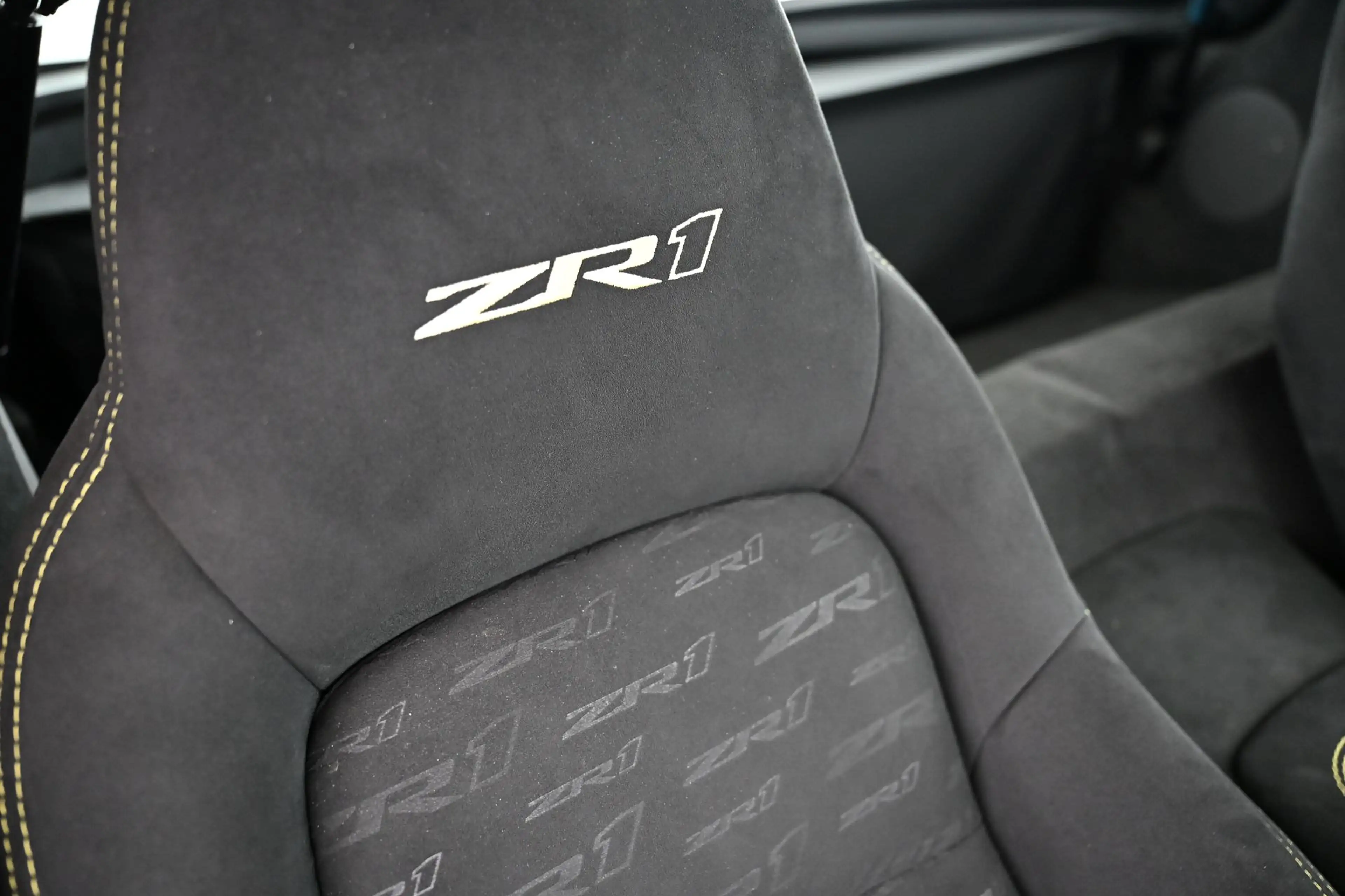 Corvette ZR1 EXP € 119.480,- — photo 36