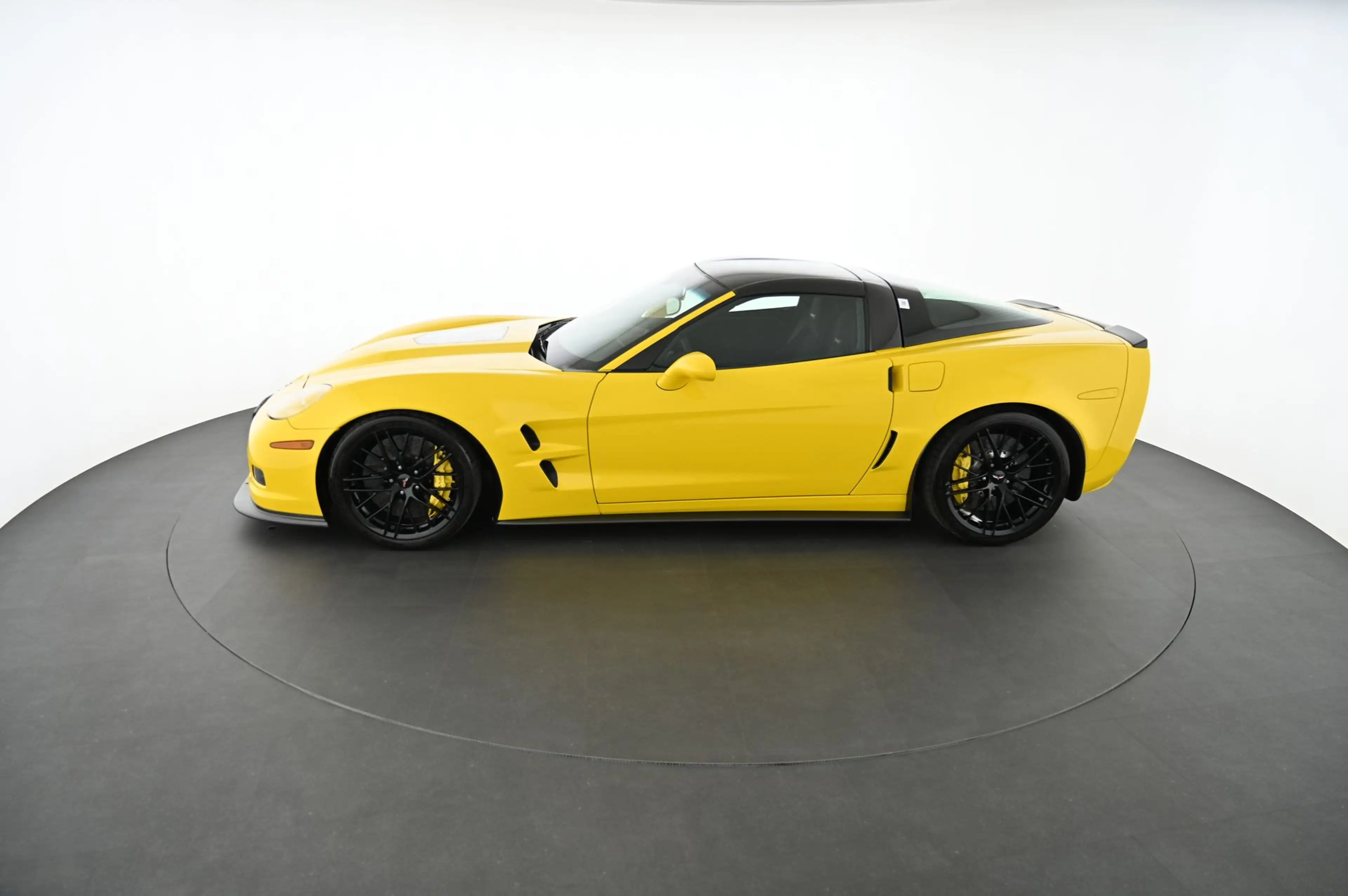 Corvette ZR1 EXP € 119.480,- — photo 5