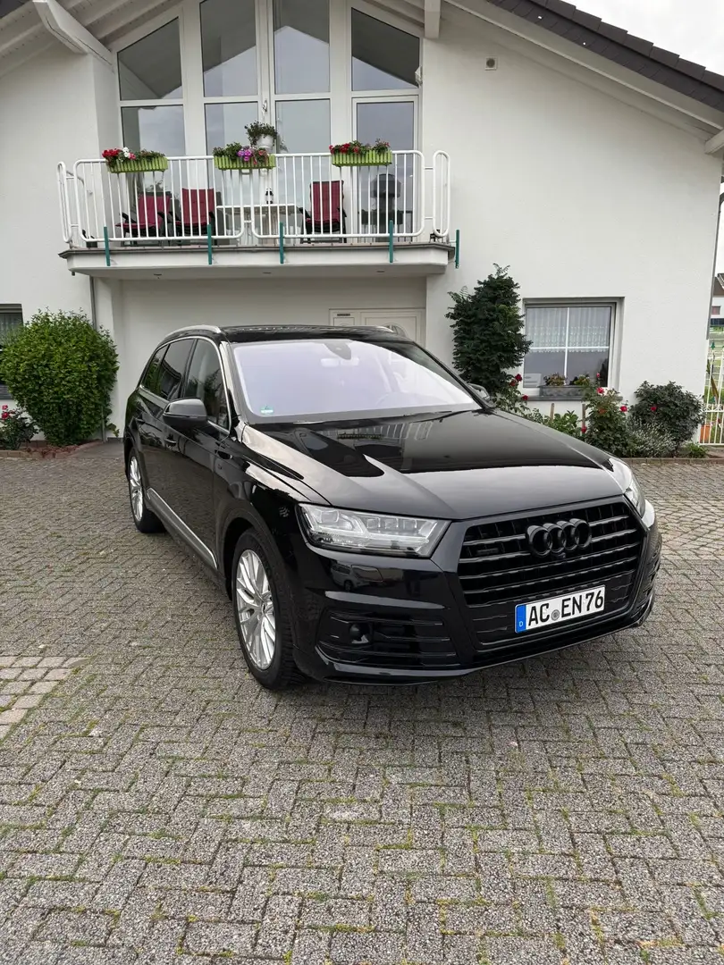 Audi Q7 3.0 TDI quattro tiptronic Schwarz - 1
