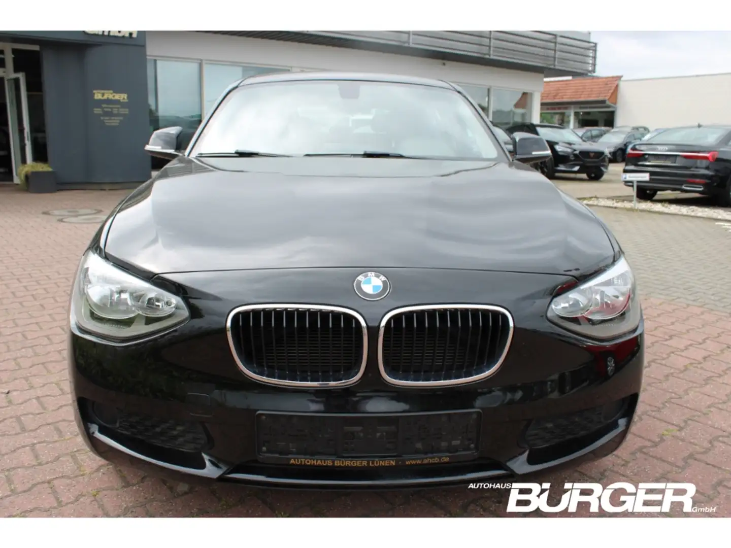 BMW 116 i AHK Klimaautom SHZ Keyless BT PDC Alu Schwarz - 2