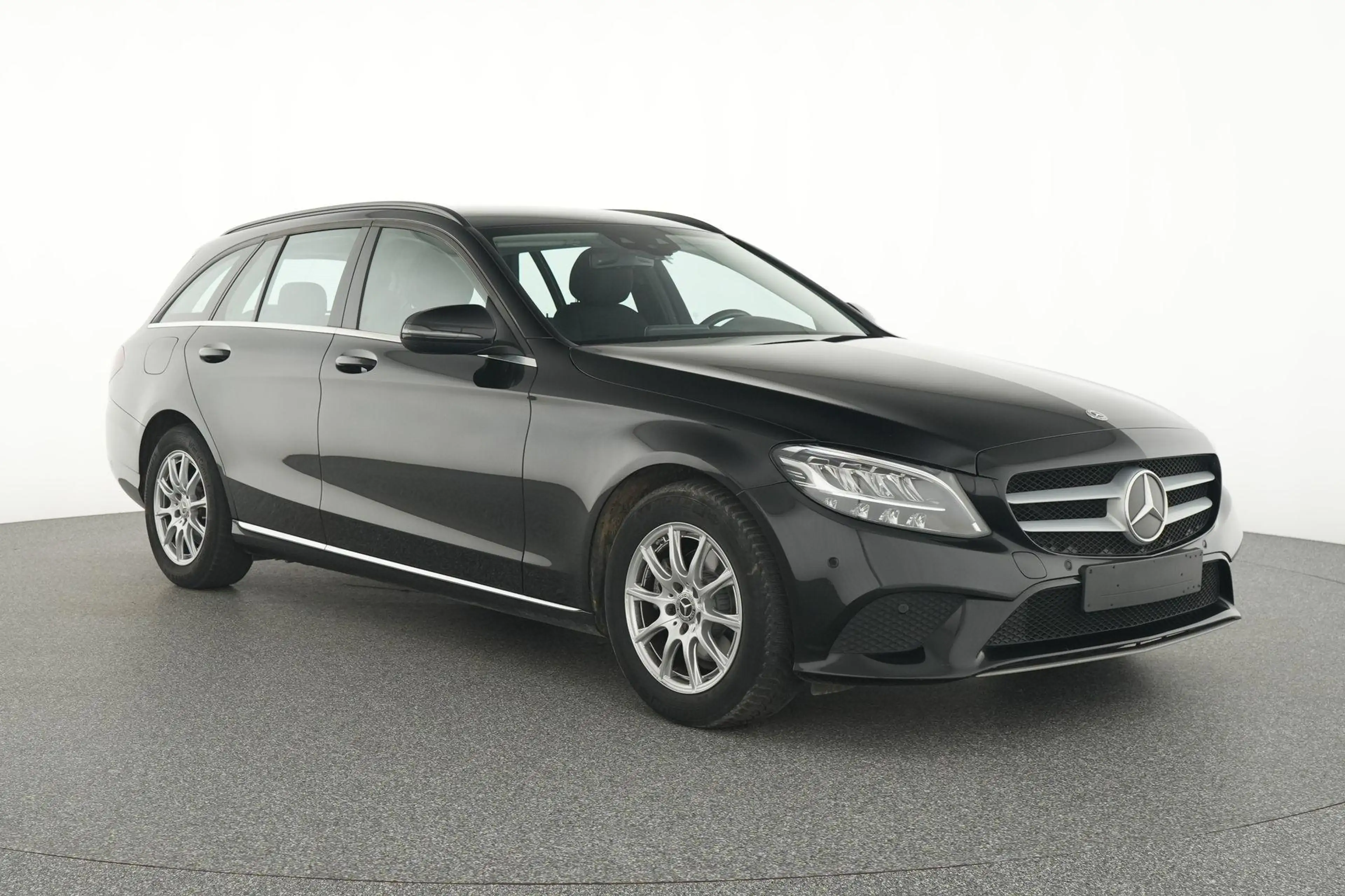 Mercedes-Benz C 180 D Break Business Line | Verwarmde Zetels | Navigat — photo 2