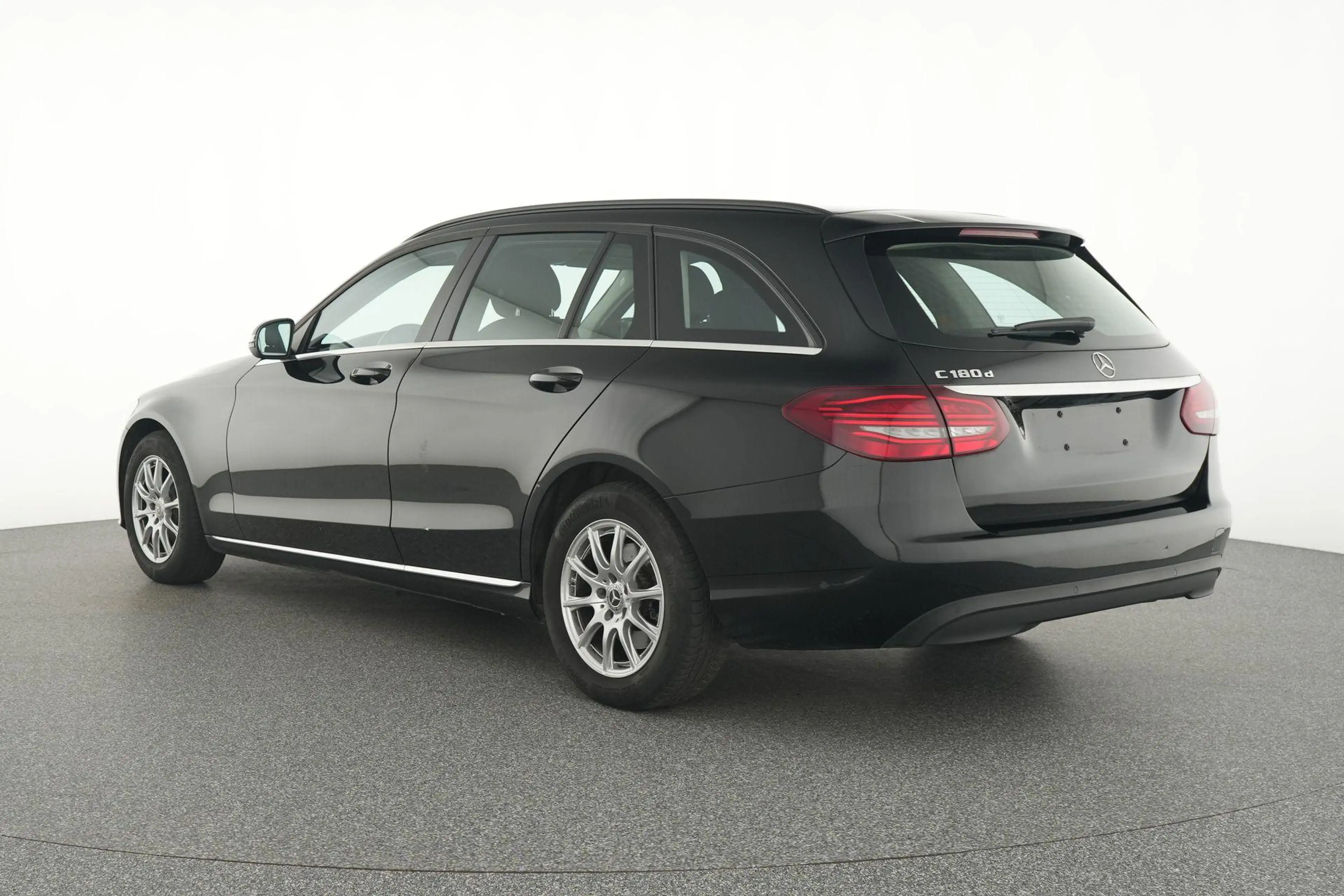 Mercedes-Benz C 180 D Break Business Line | Verwarmde Zetels | Navigat — photo 3