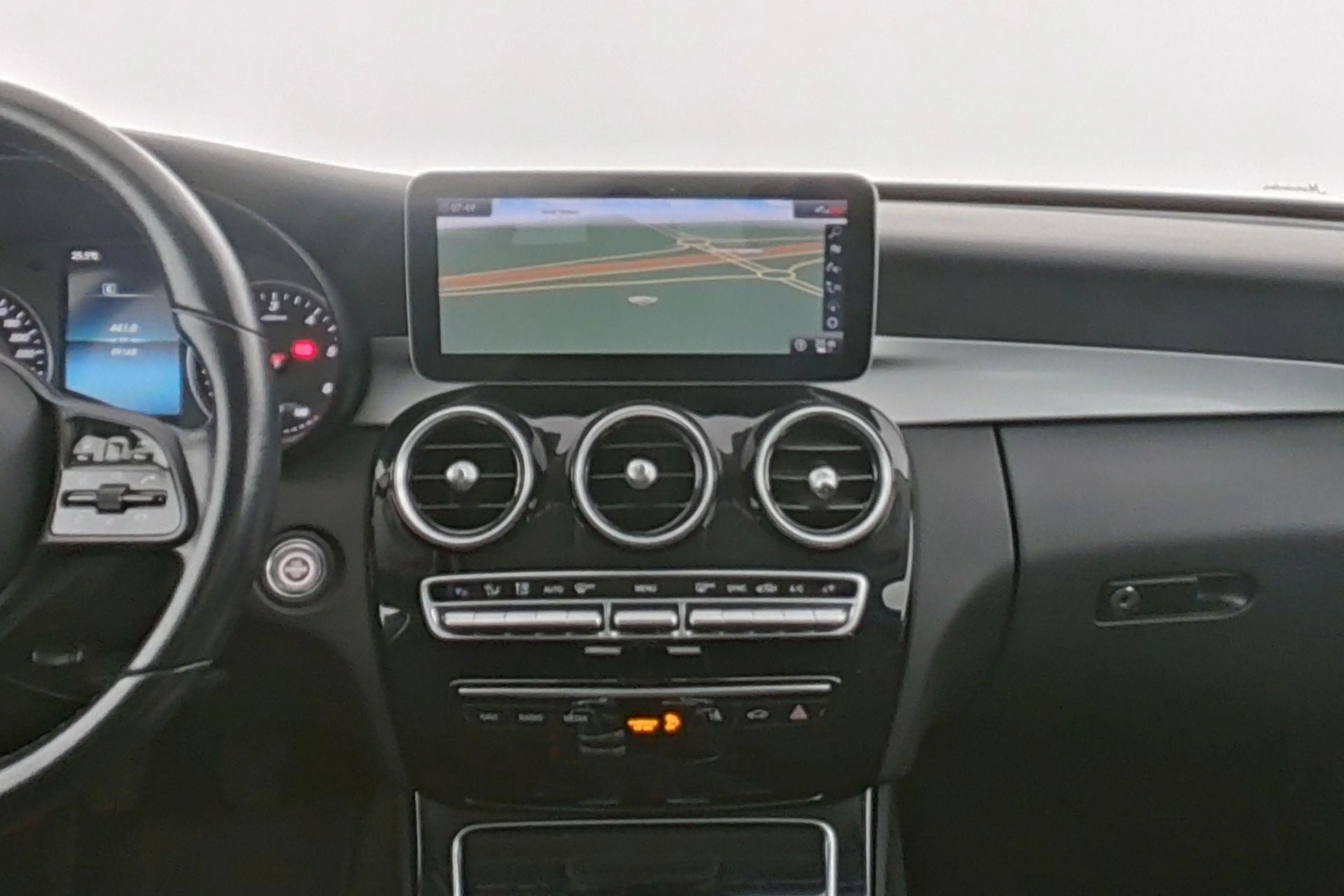 Mercedes-Benz C 180 D Break Business Line | Verwarmde Zetels | Navigat — photo 15