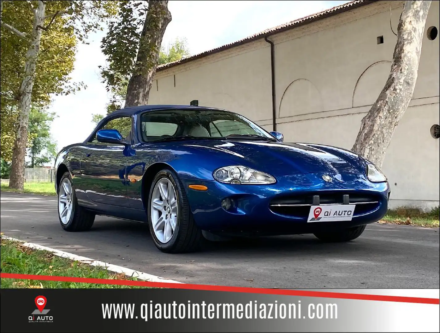 Jaguar XK8 4.0 Convertibile - Service Jaguar - ASI Modrá - 1
