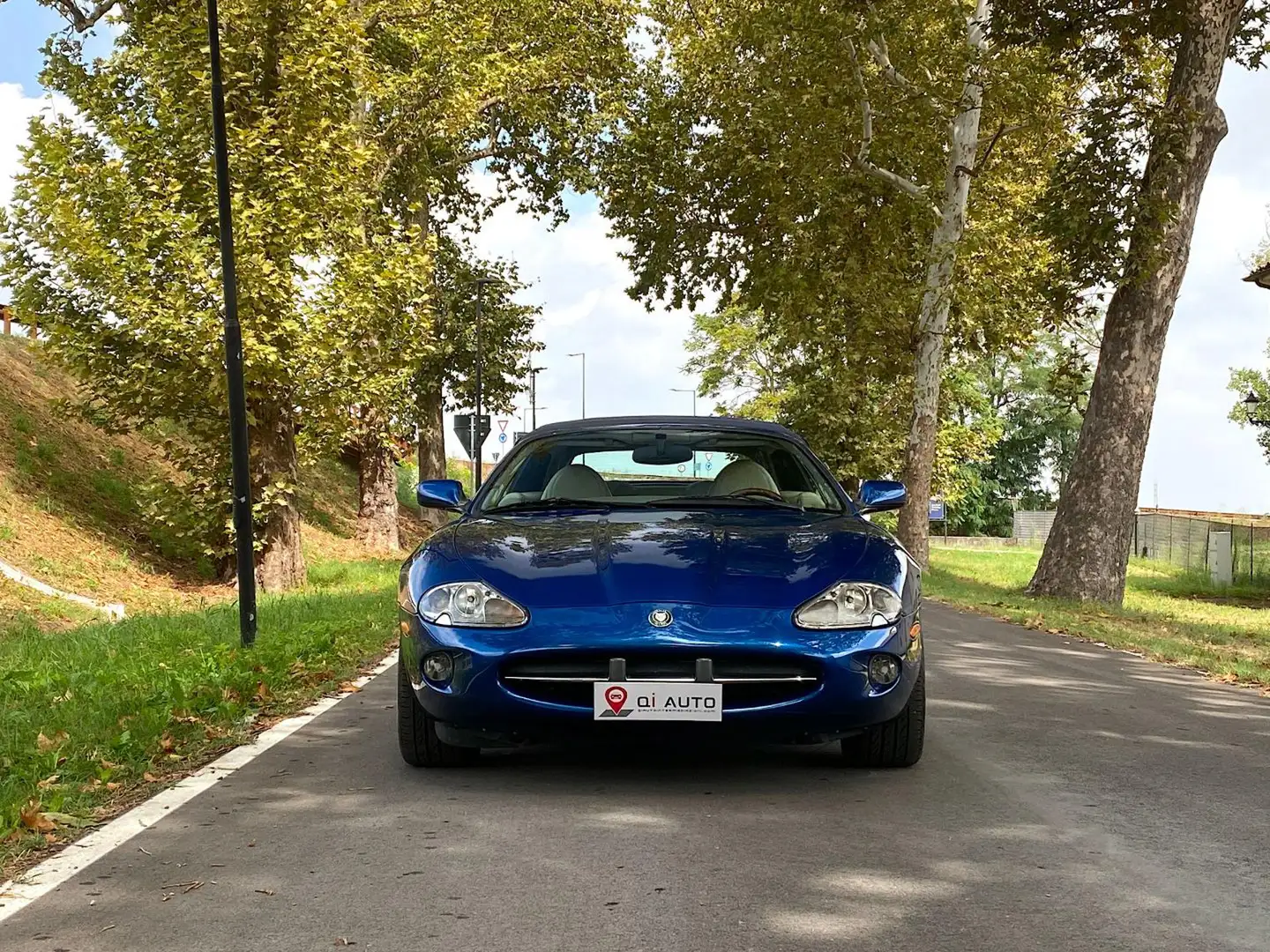 Jaguar XK8 4.0 Convertibile - Service Jaguar - ASI Modrá - 2