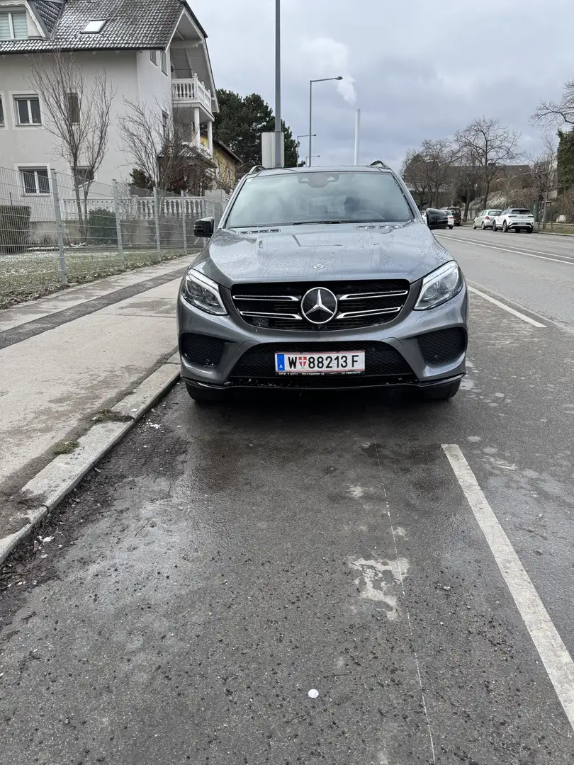 Mercedes-Benz GLE 350 d 4Matic AMG-Line - 2