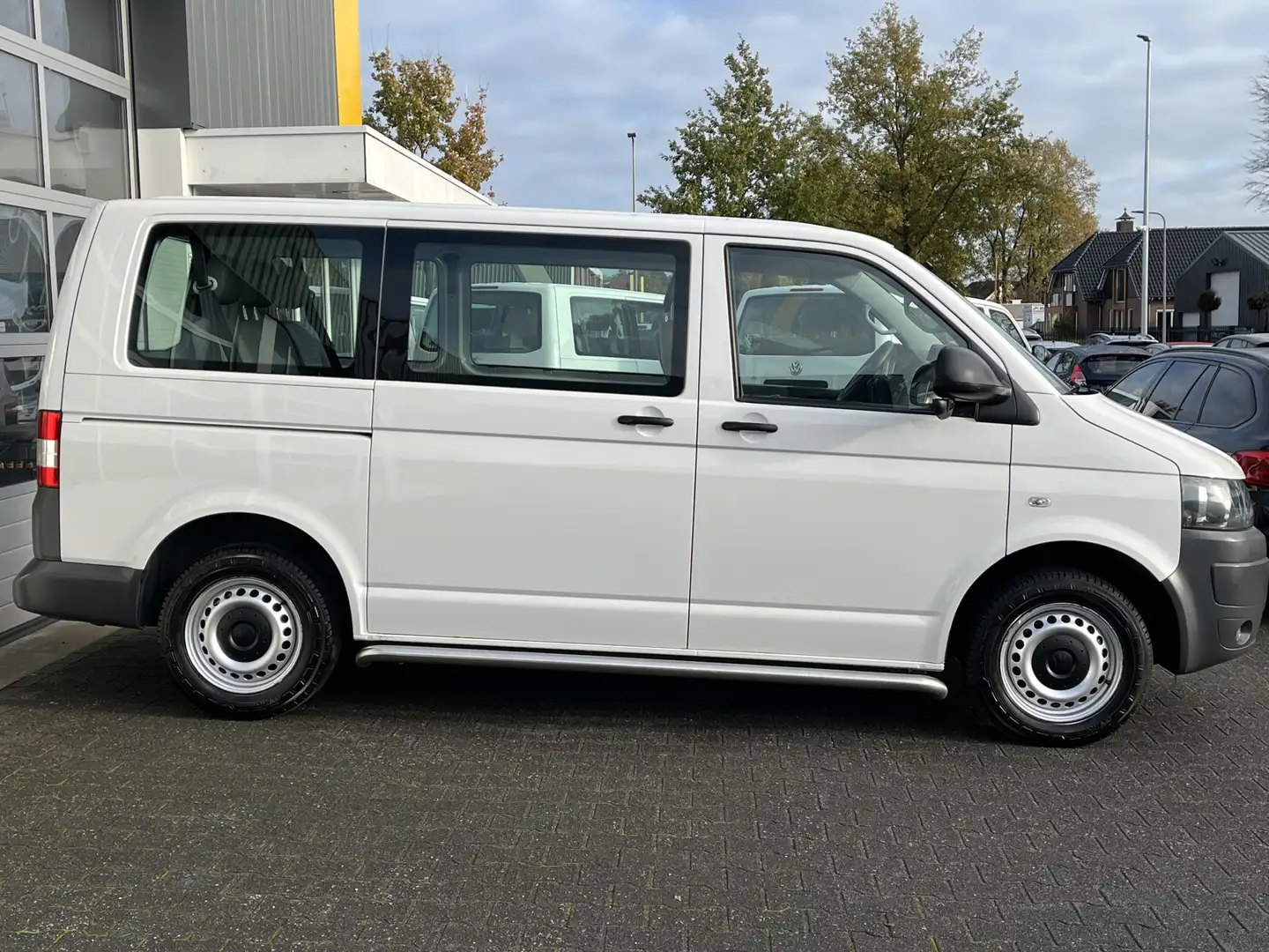 Volkswagen 2.0 TDI DSG L1H1 BM Trendline BTW en BPM vrij Airc Alb - 2