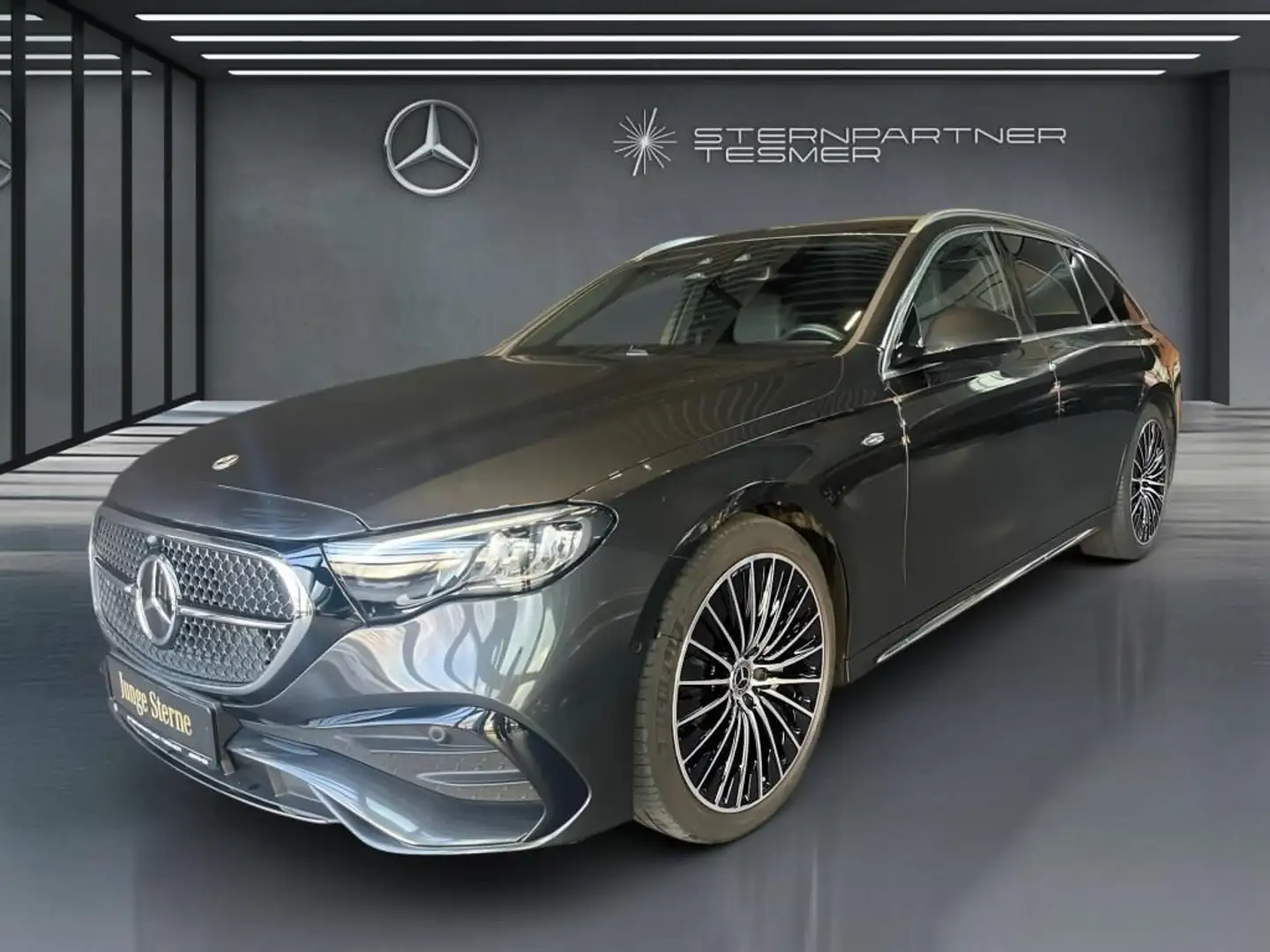 Mercedes-Benz E 300 e T AMG+BURMESTER+AHK+VOLLLEDER+DISTRONIC Grau - 1