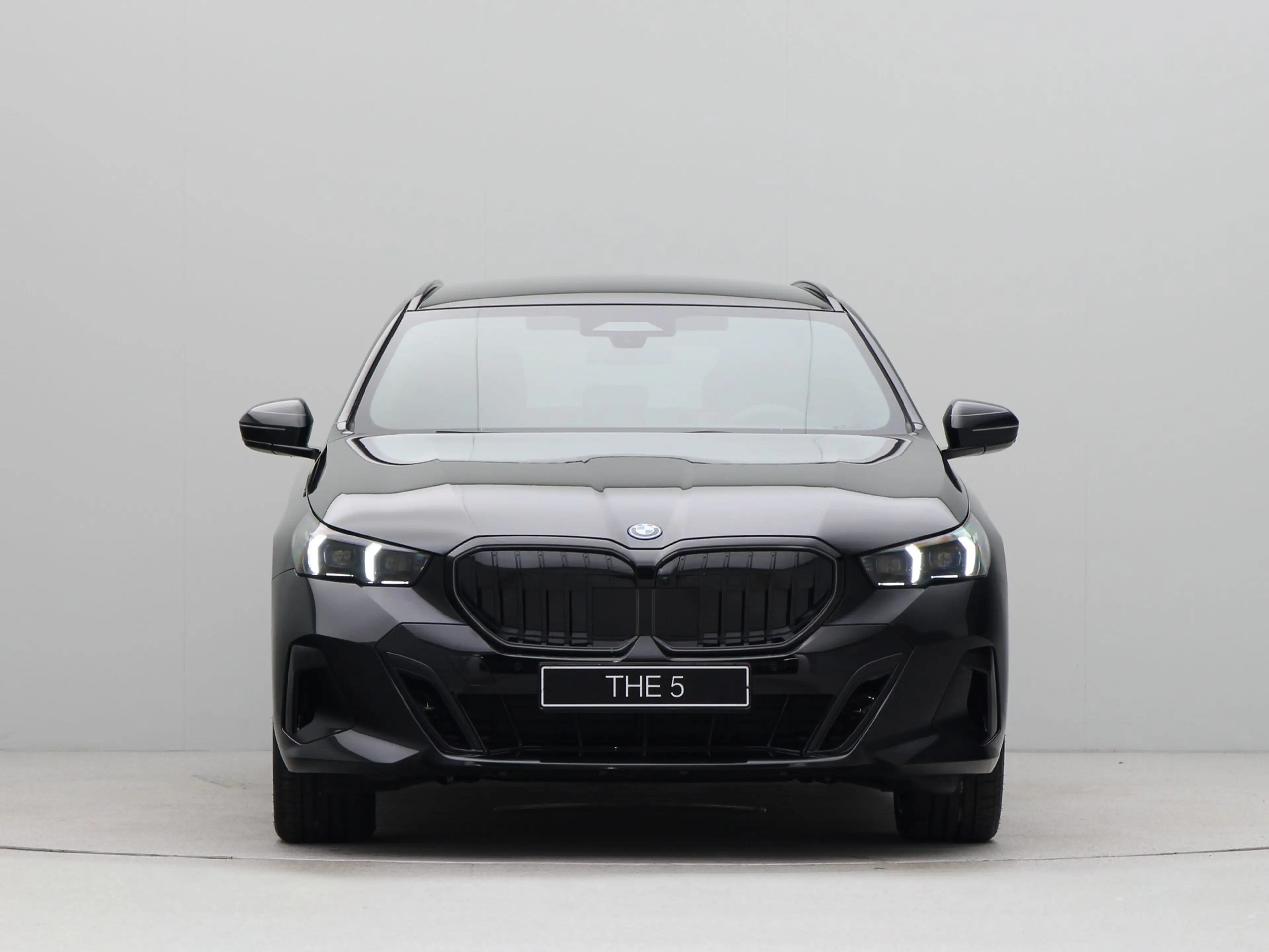 BMW 550 5 serie Touring 550e xDrive — photo 6