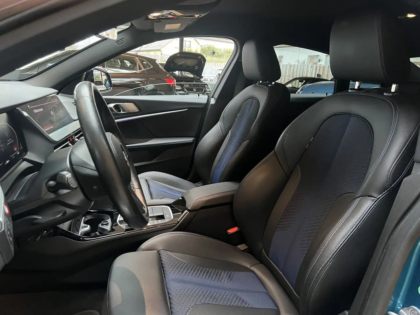 BMW 218 2 218i GC M Sport Rfk*Leder*Acc*Navi*CarPlay*19" Blau - 2