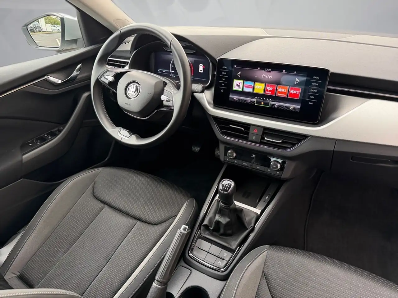 Skoda Kamiq 1,0 TSI, миниатюра 12