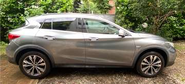 QX30 2.2d Premium Tech awd dct