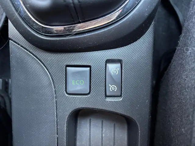 Renault Captur view 25