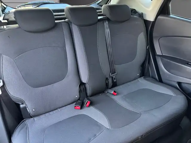 Renault Captur view 9