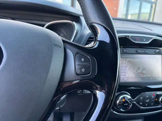 Renault Captur view 24