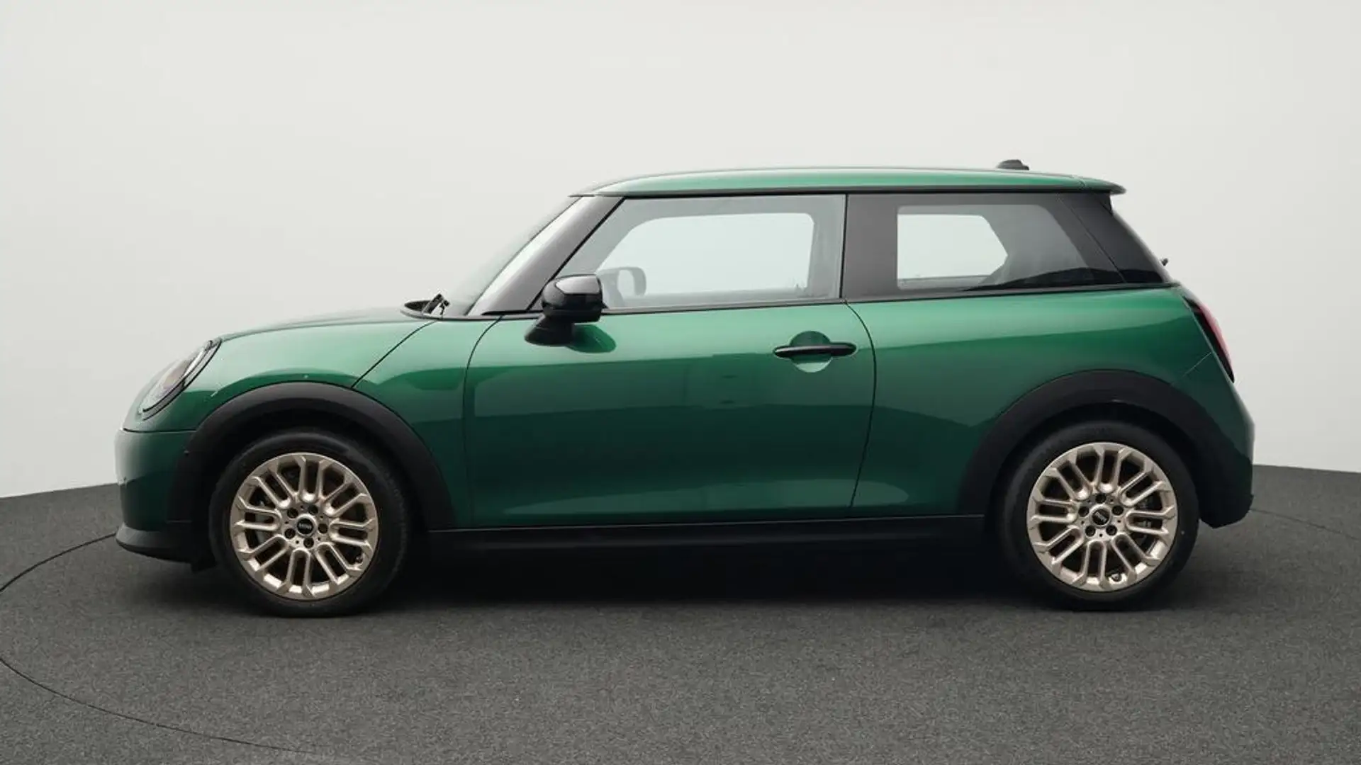 MINI Cooper C Favoured Trim Vert - 2