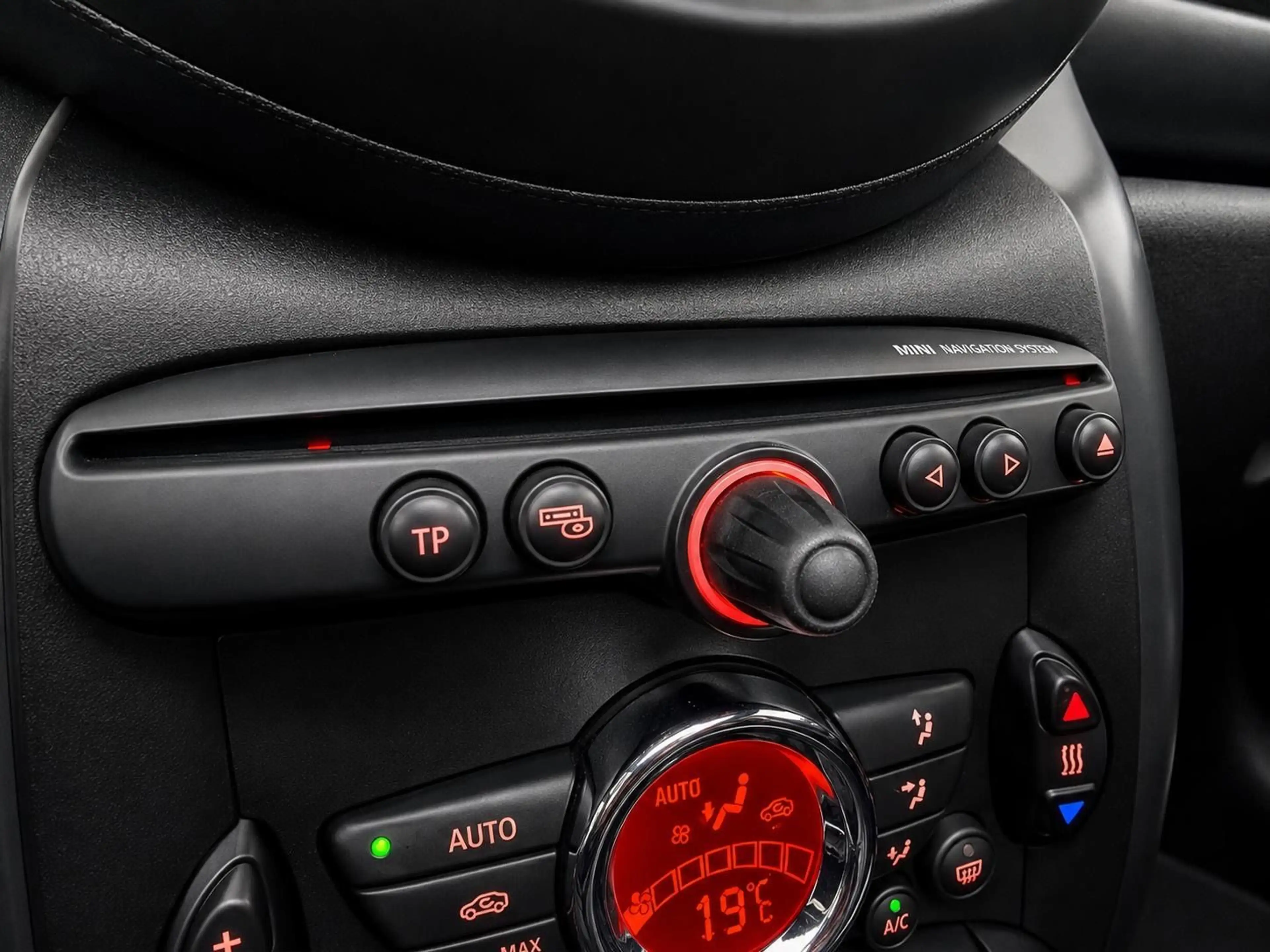 MINI Cooper S Countryman Cooper S — photo 10