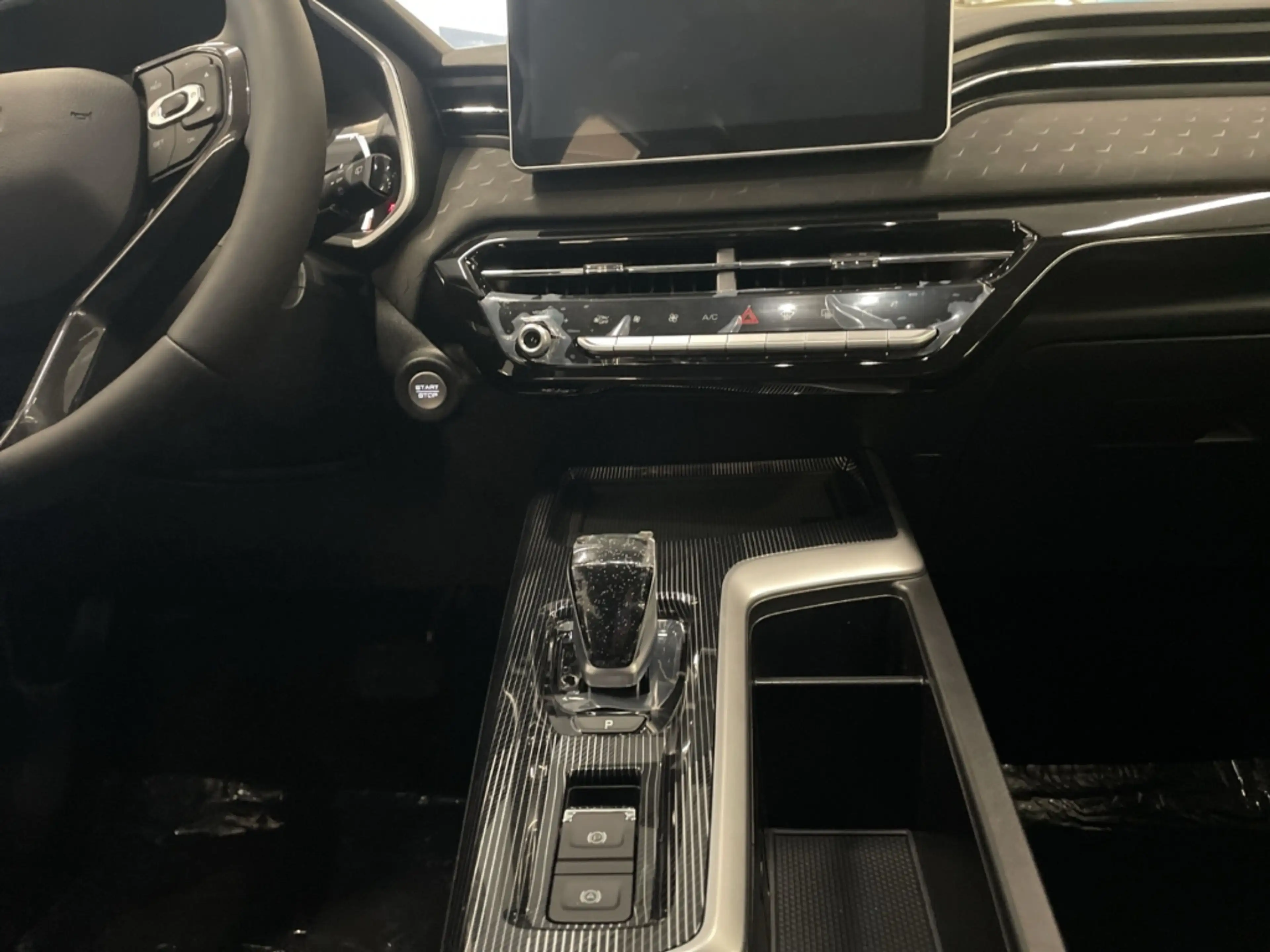 GWM HAVAL Jolion Pro Premium, Automatik, Android-Auto — photo 11