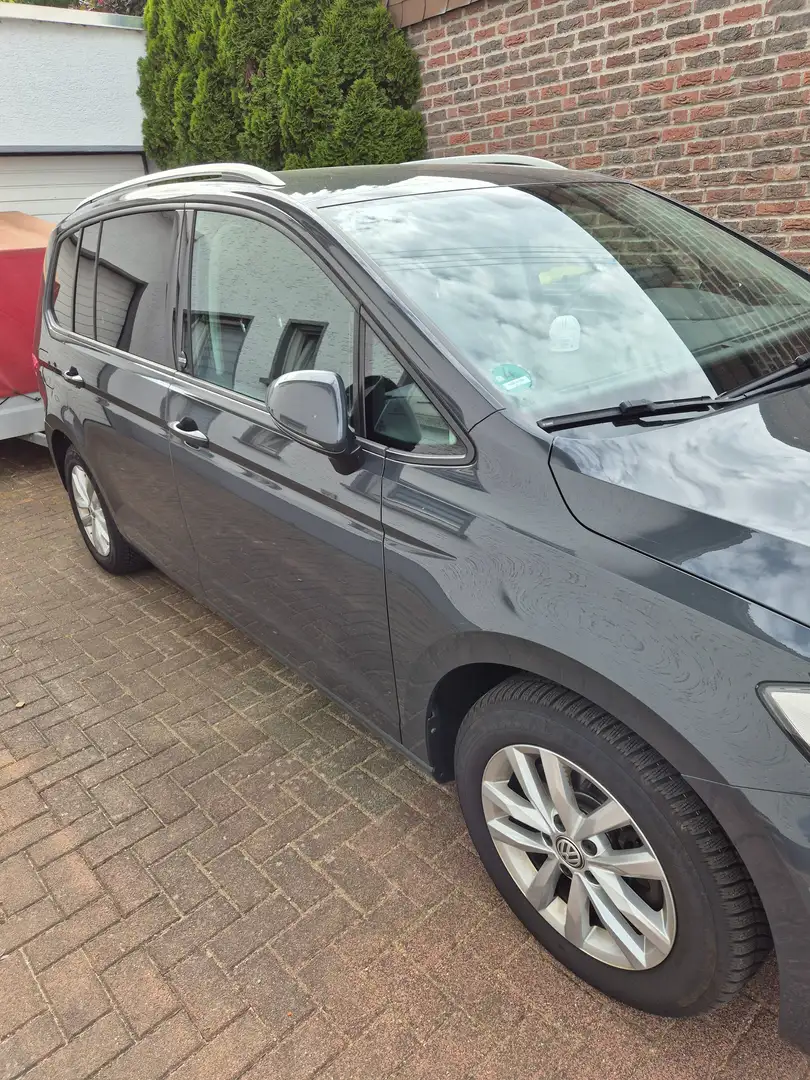 Volkswagen Touran 2.0 TDI SCR (BlueMotion Technology) SOUND - 2