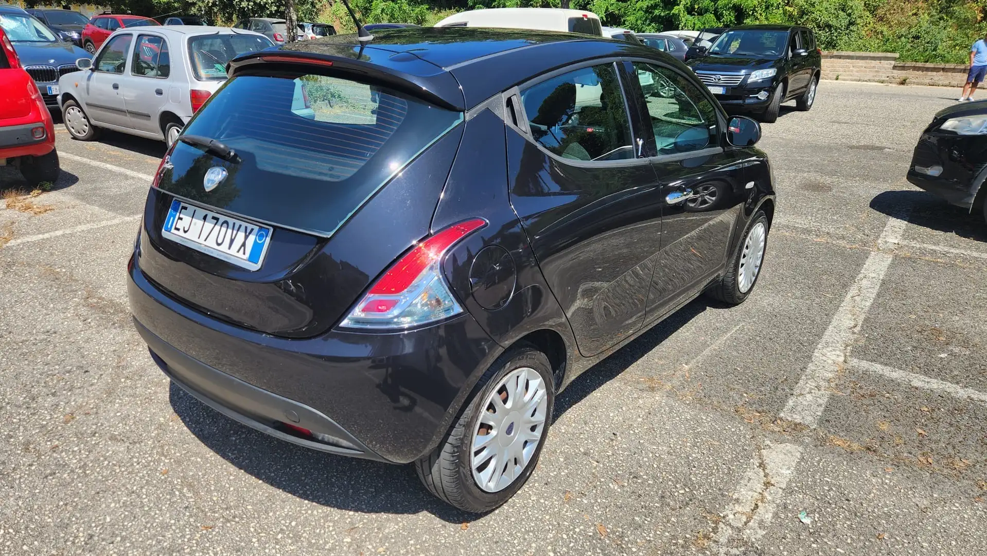 Lancia Ypsilon 1.2 8v Silver s&s 69cv - 2