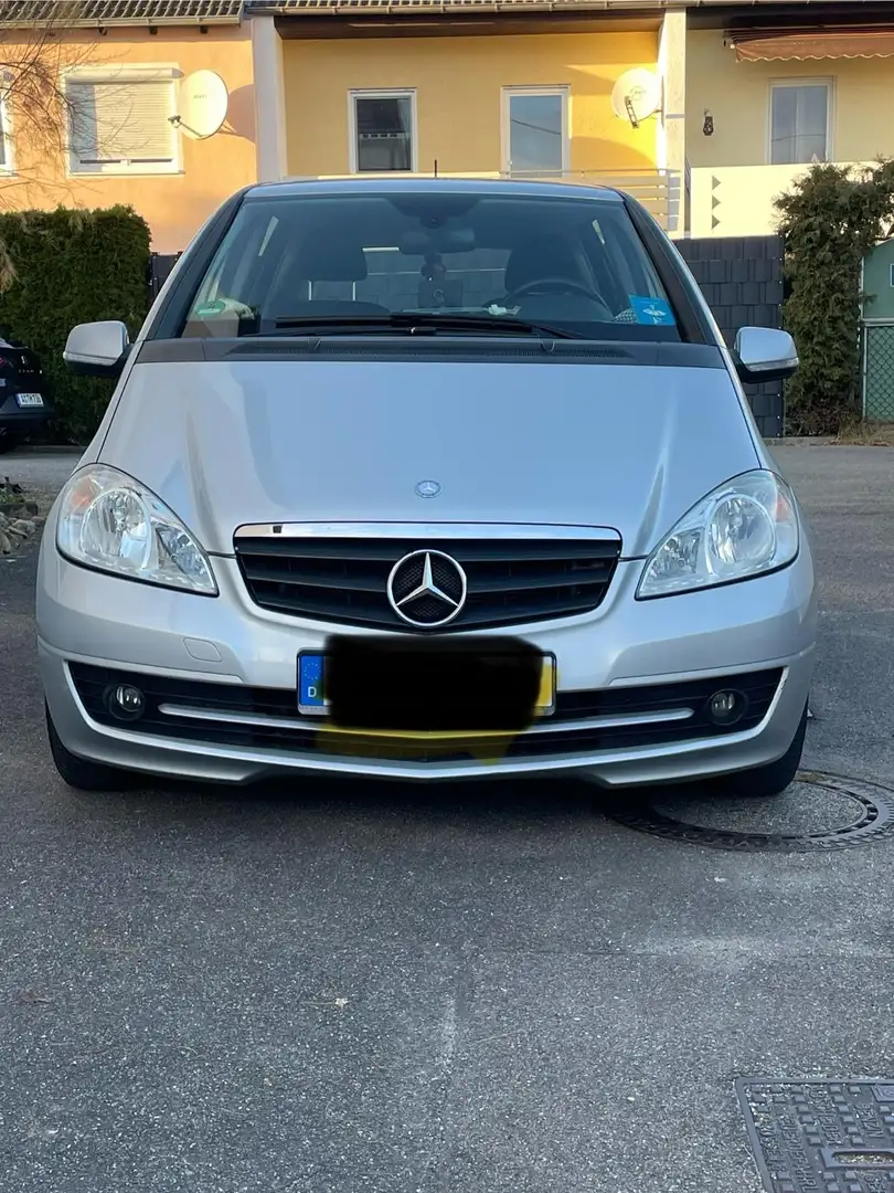 Mercedes-Benz A 150 Blue Efficiency Gümüş rengi - 2