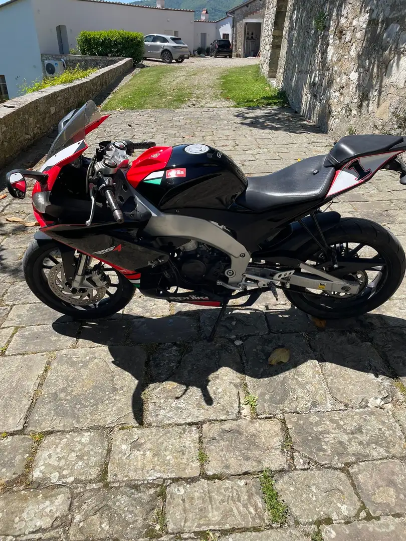 Aprilia RS4 50 sport - 1