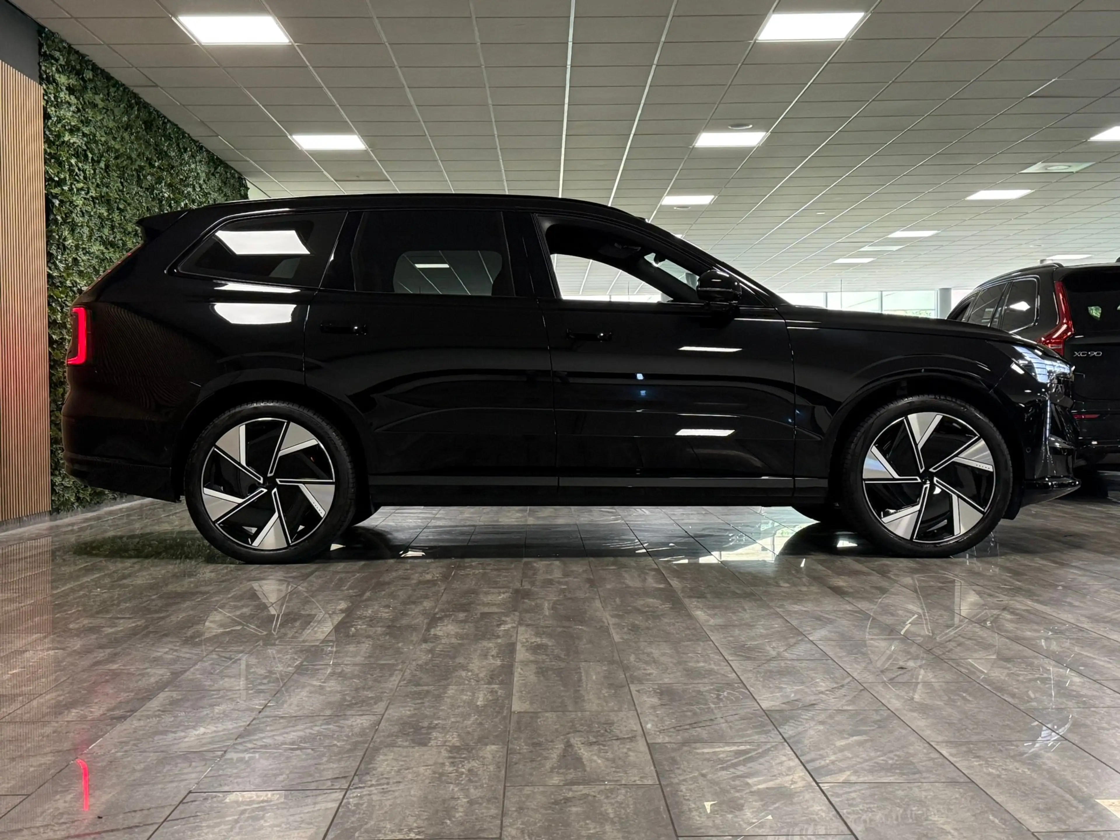 Volvo EX90 Twin Motor Performance Ultra 7p. 111 kWh | Full Op — photo 8