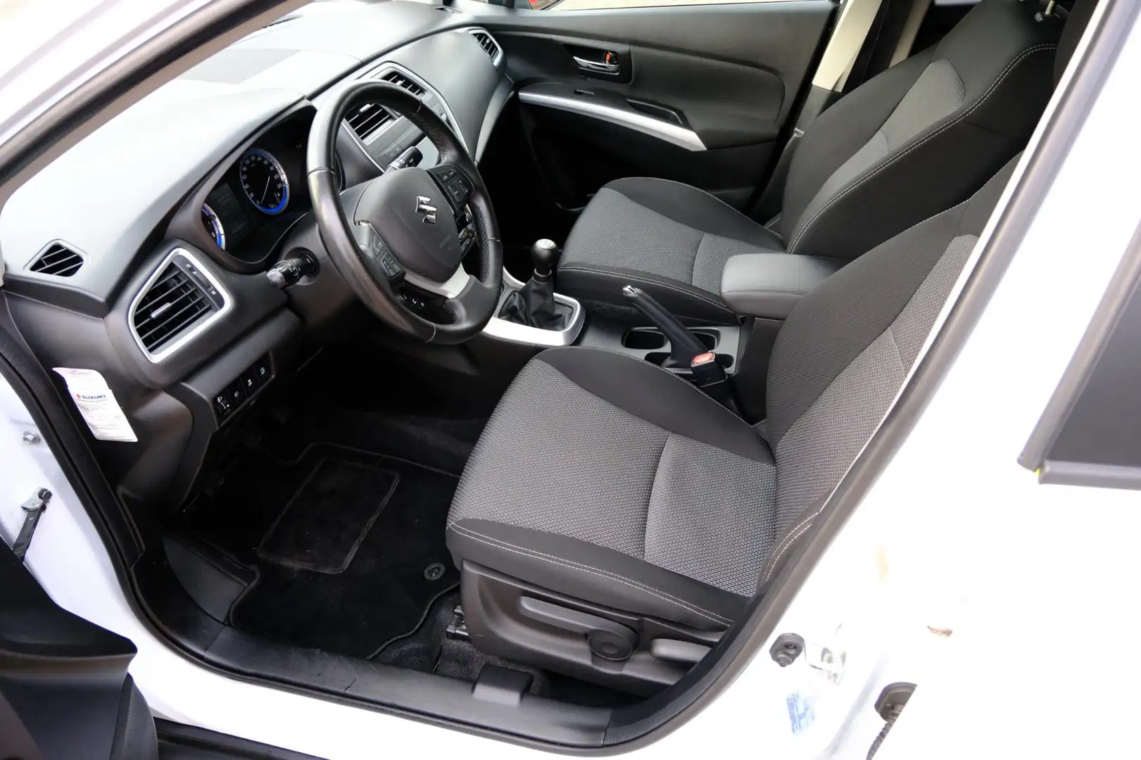 Suzuki SX4 S-Cross 1.6 120pk Exclusive Clima|LMV|Stoelverw. Blanc - 2