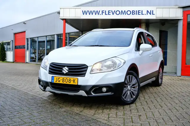 Suzuki SX4 S-Cross 1.6 120pk Exclusive Clima|LMV|Stoelverw.