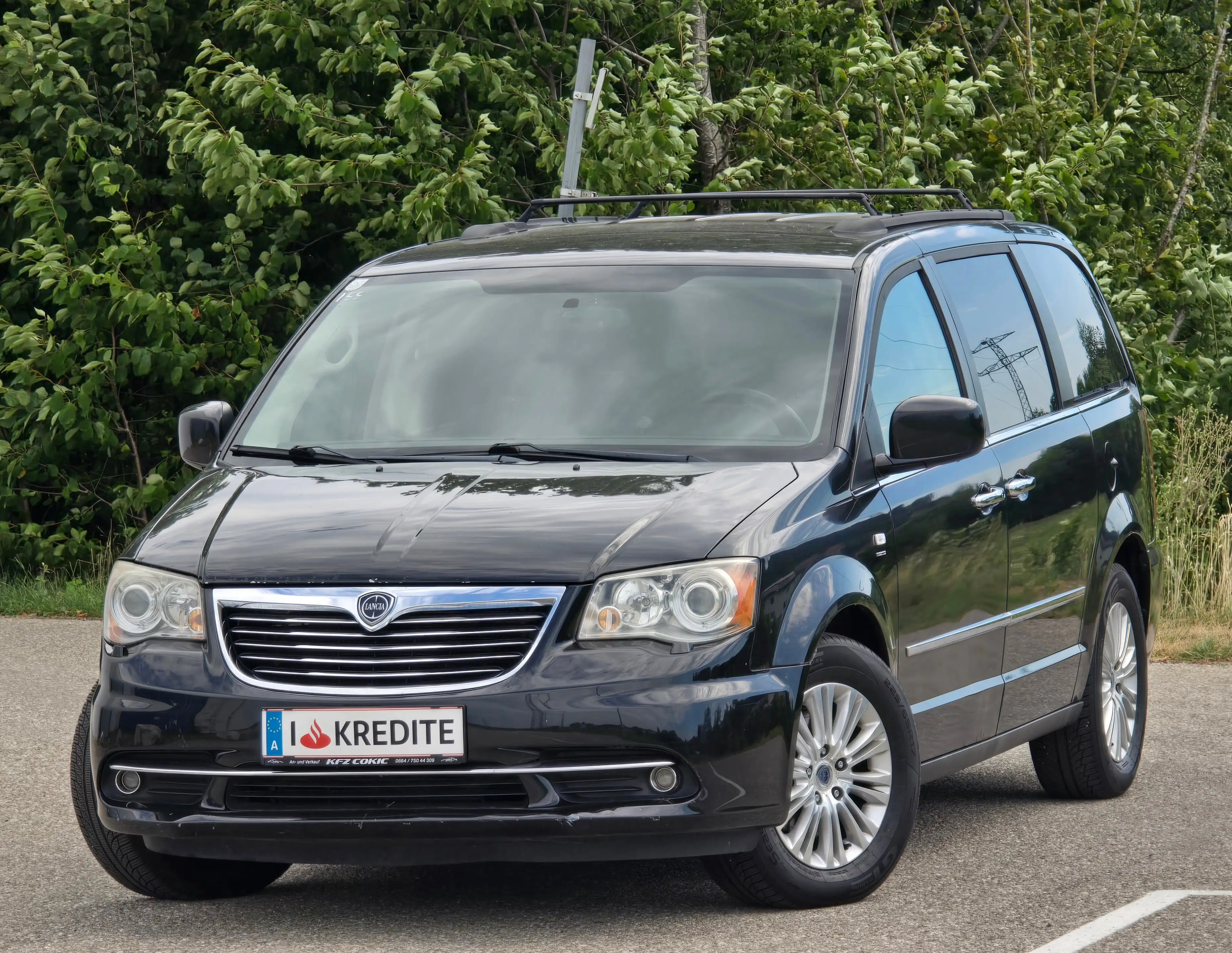 Lancia Voyager 2,8 CRD Gold Gold Top* Kredit* Automatik* 7 Sitzer