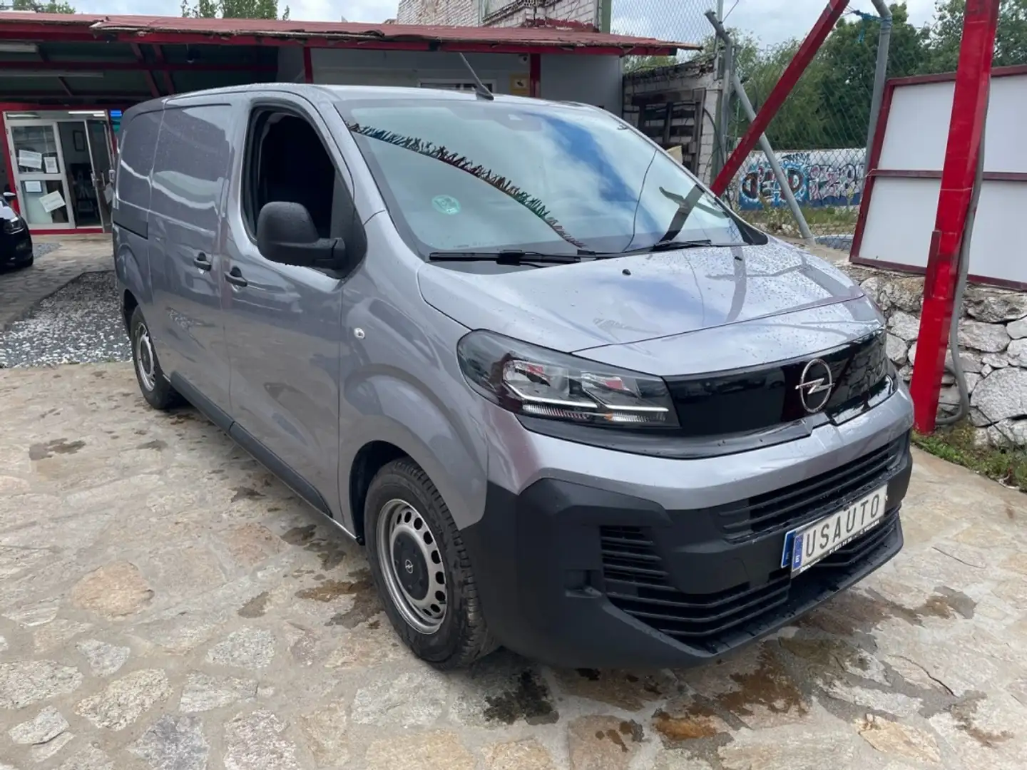 Opel Vivaro Furgón 1.5 BlueHDi S&S M 120 Plateado - 2