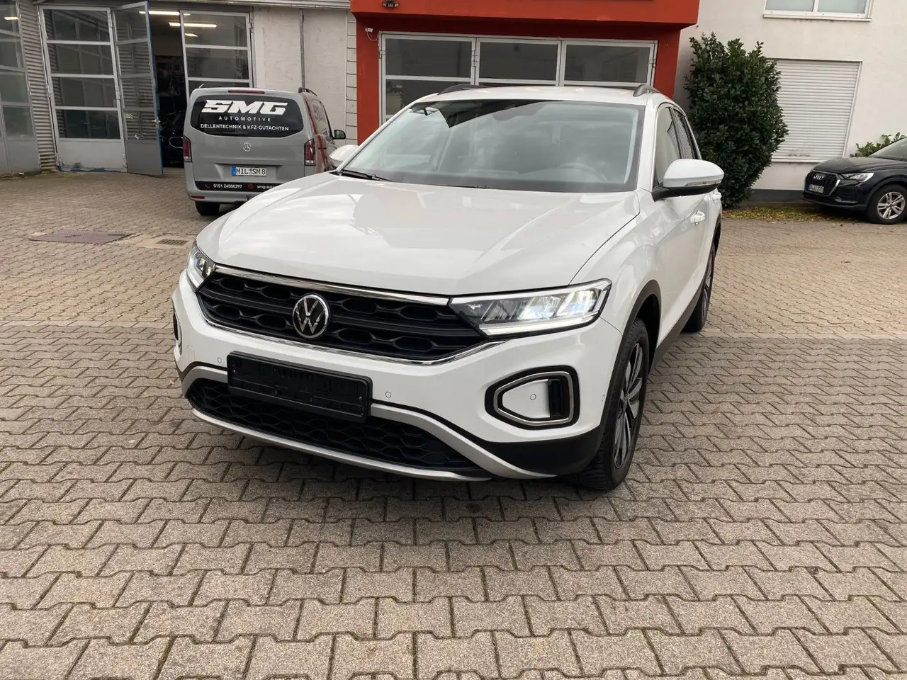 Volkswagen T-Roc, фото 1