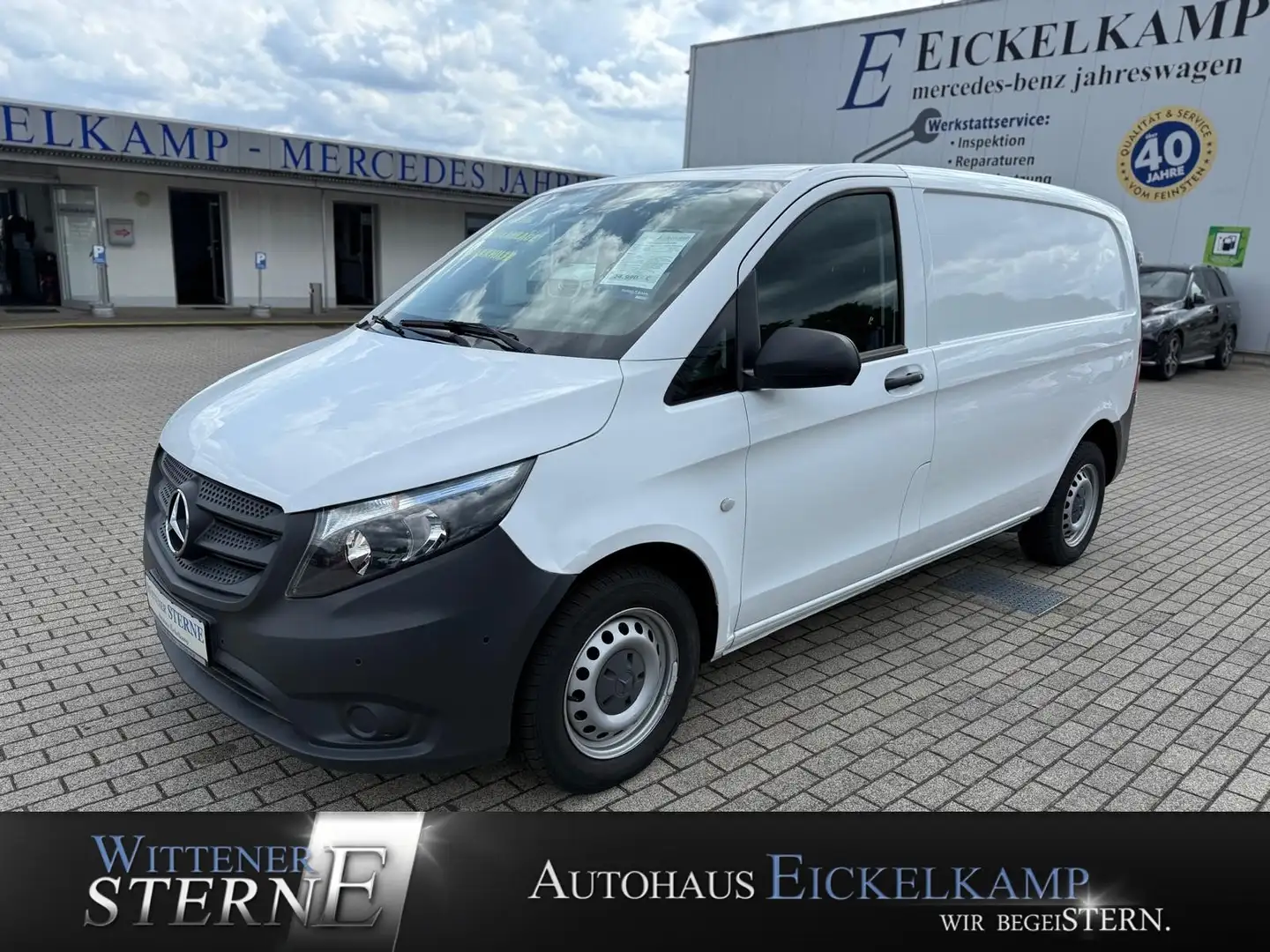 Mercedes-Benz Vito 114 BT 7G Kasten kompakt KLIMA NAVI 3-SITZE ak.PTS Weiß - 1